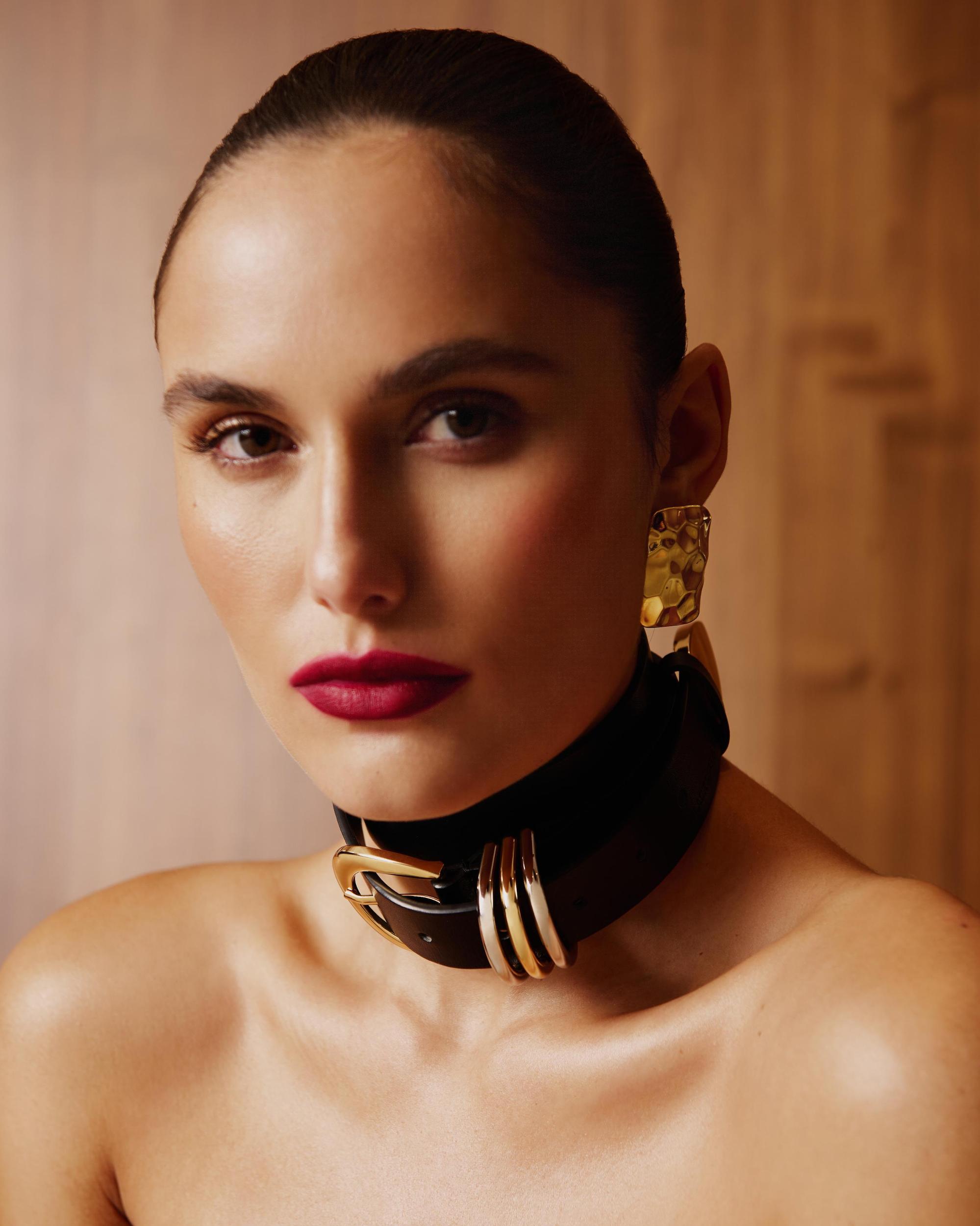 Rana Earring Product Image