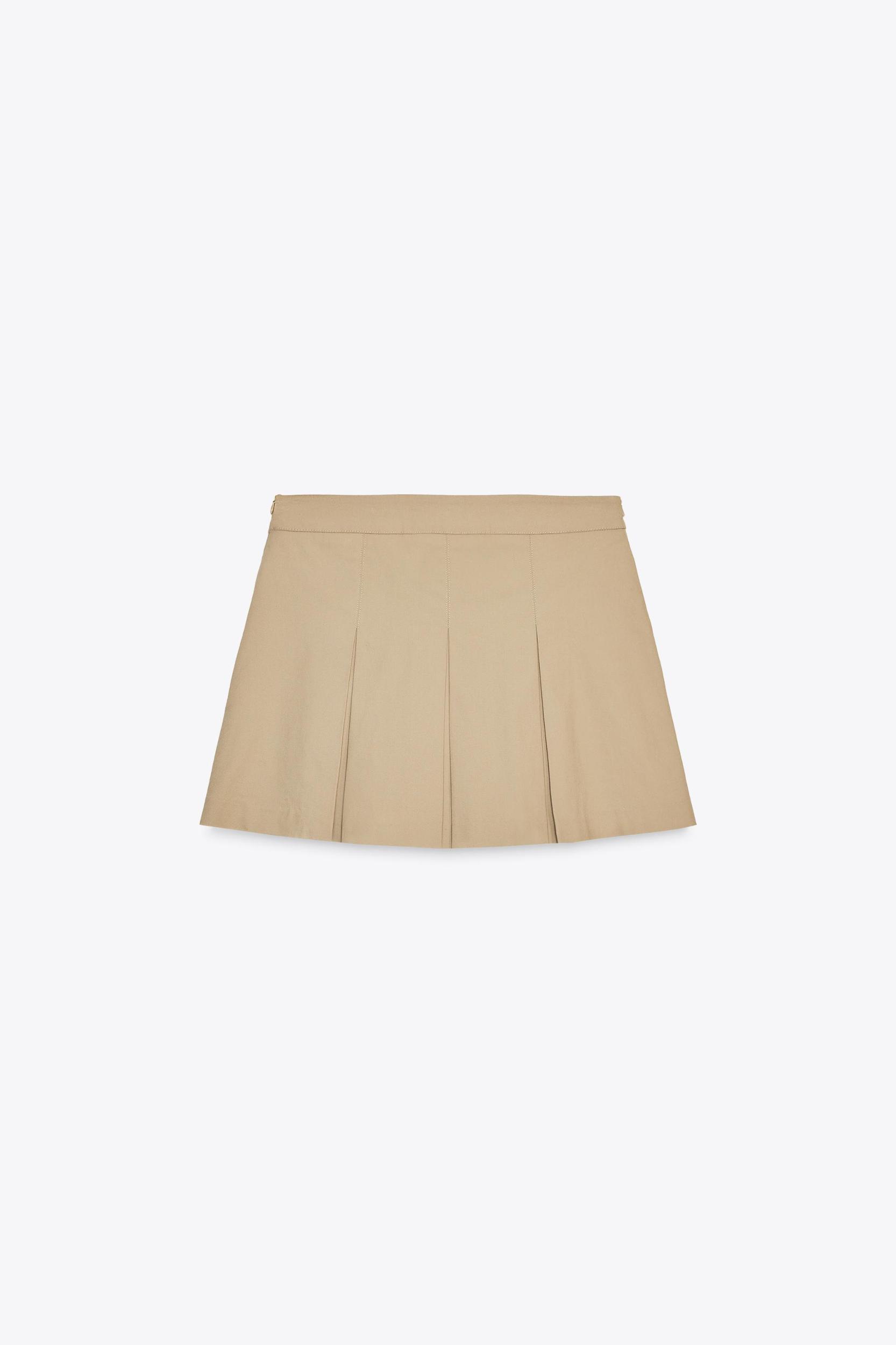 CARGO SKORT Product Image