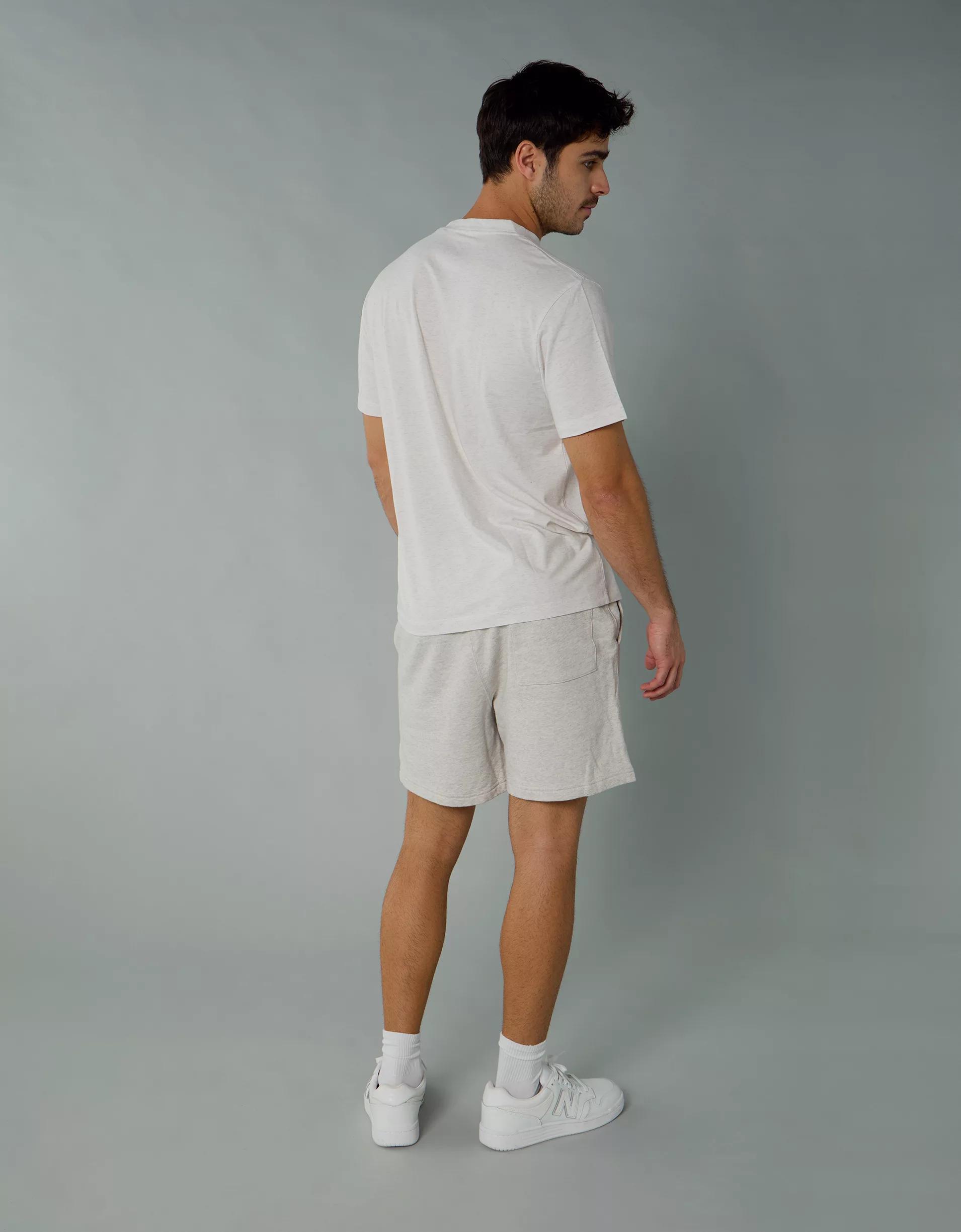 AE 24/7 Club T-Shirt Product Image