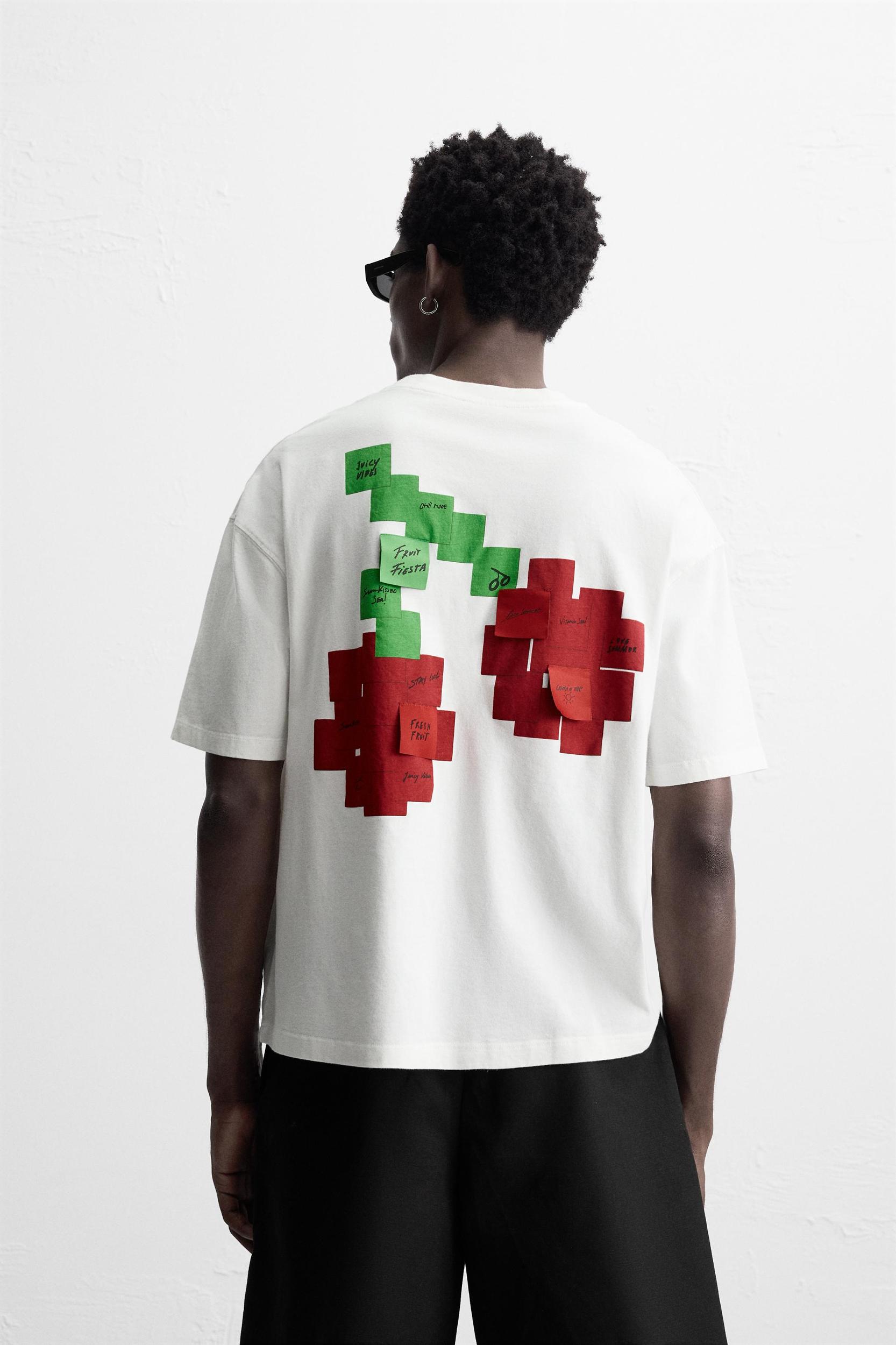 MUSICAL NOTE EMBROIDERED T-SHIRT Product Image