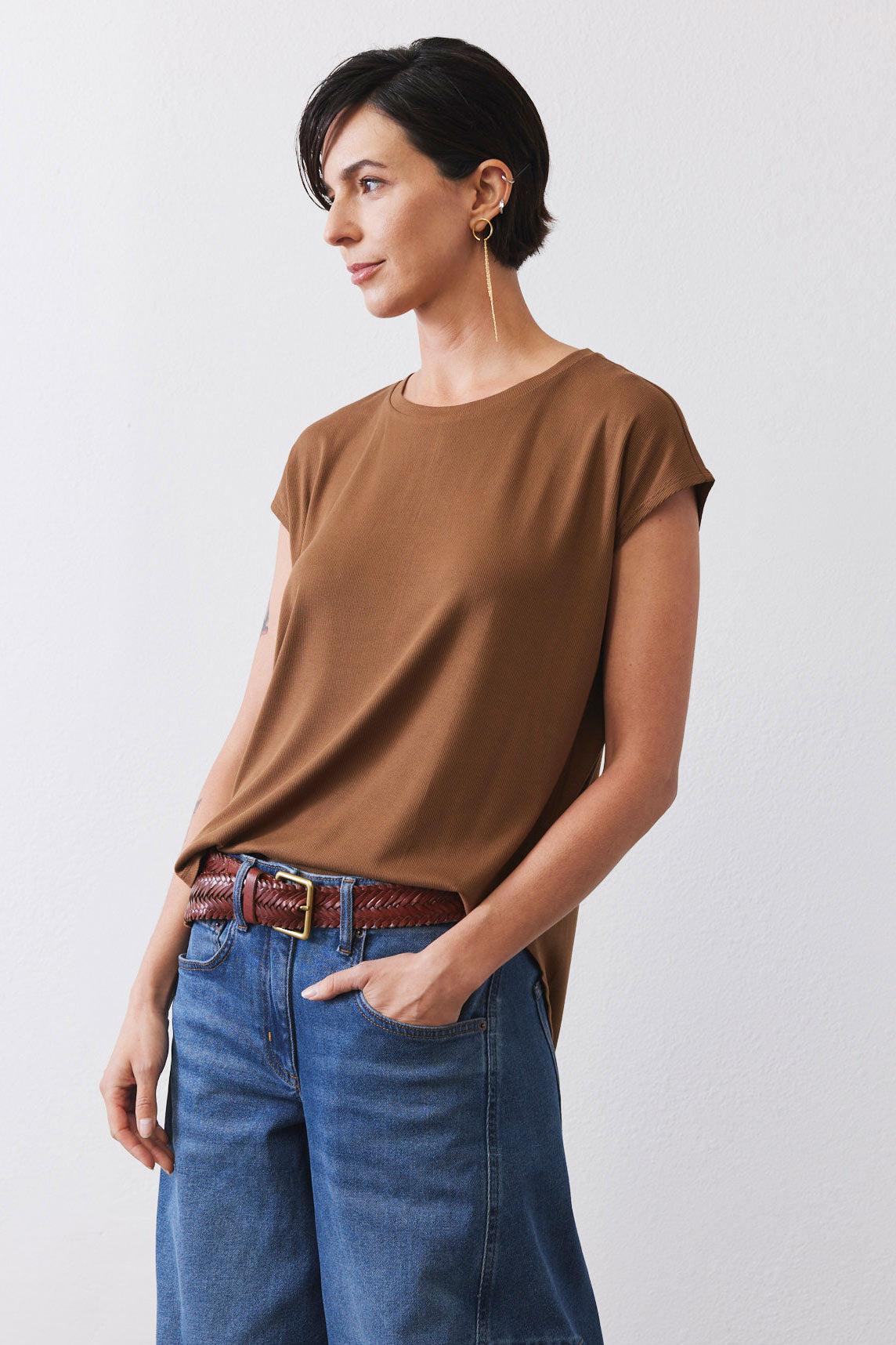 The Ribbed Tuck-In Tee Product Image