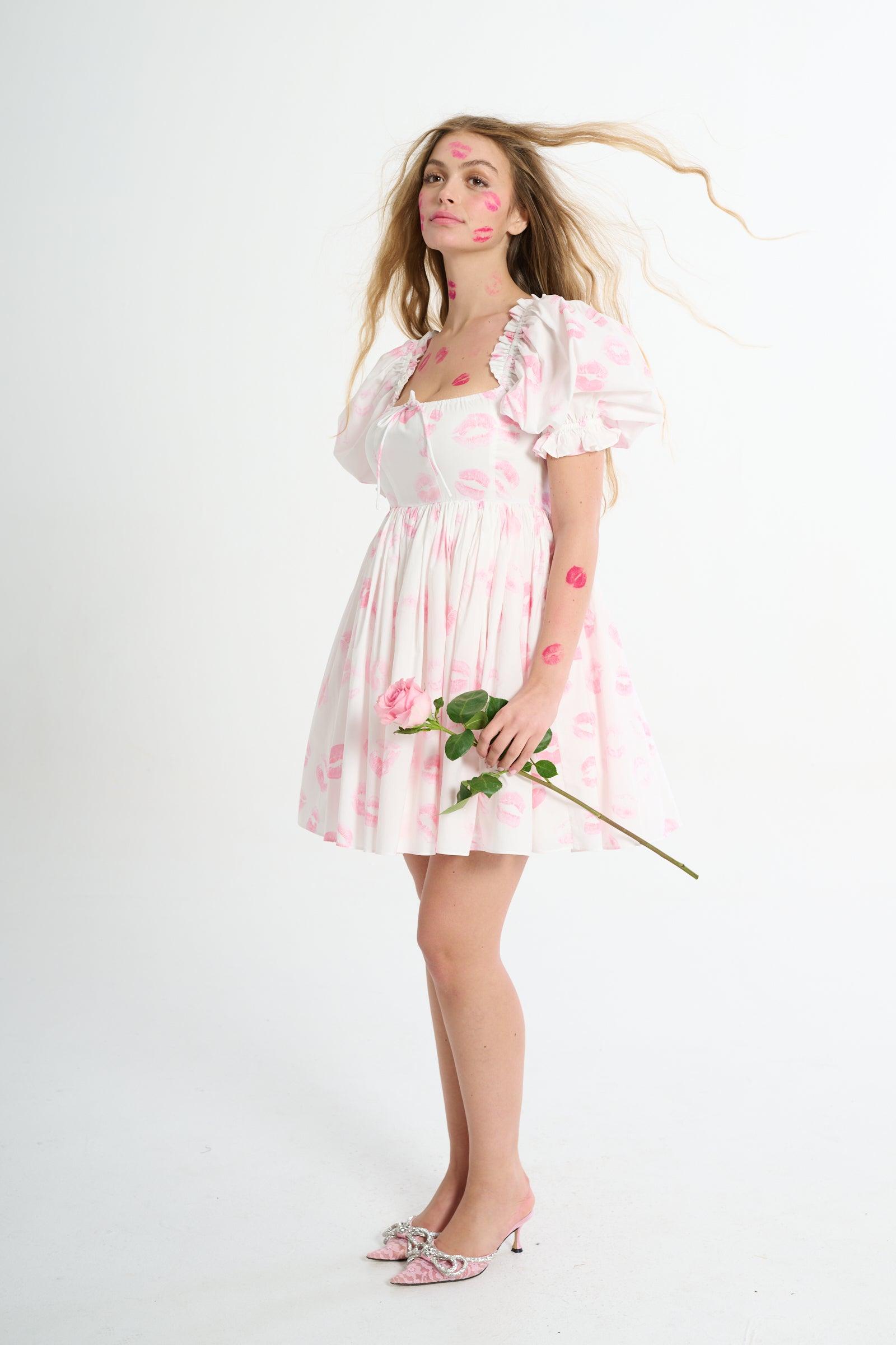 Kiss on the Lips Beach Day Dress Product Image