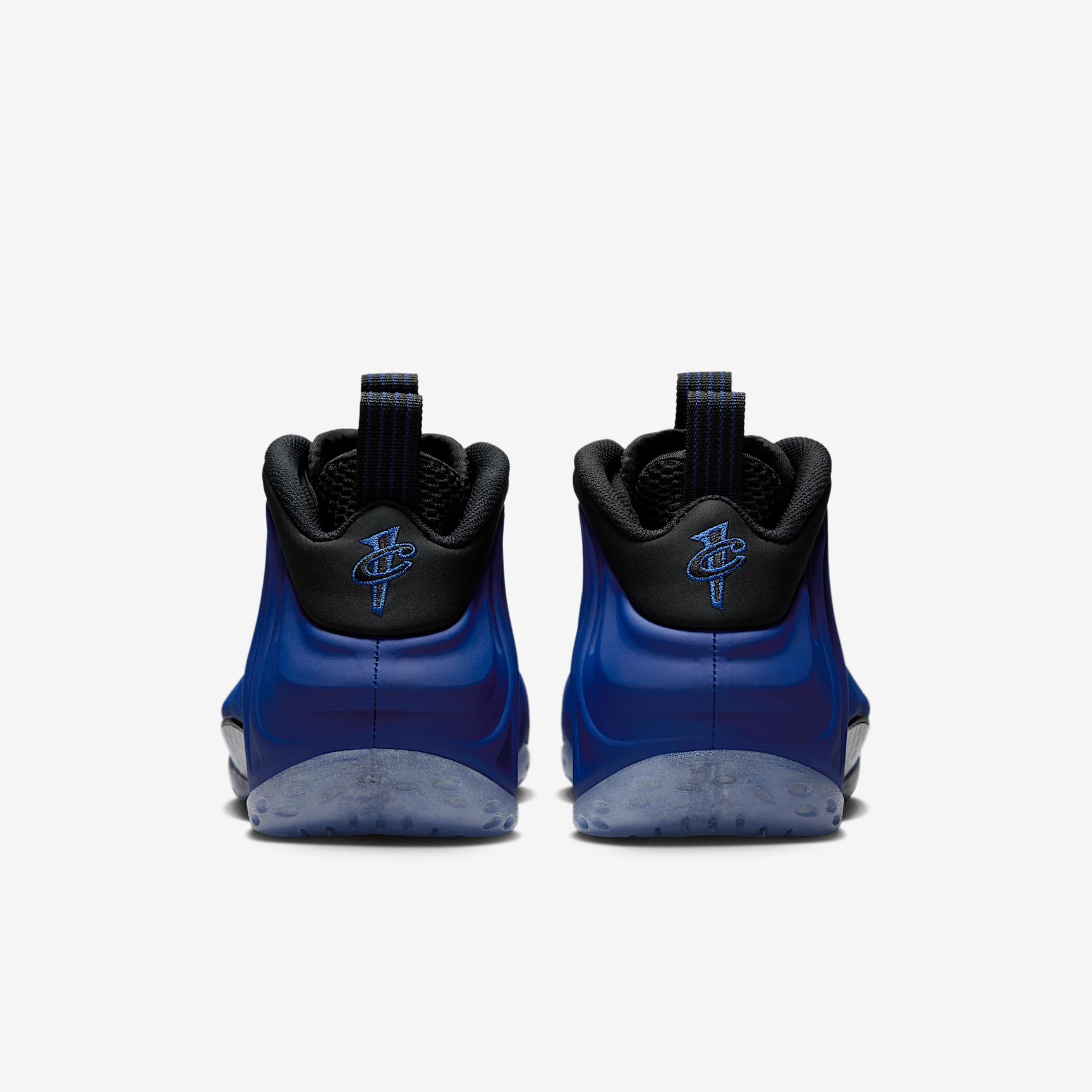 Nike Air Foamposite One Men's Shoes Product Image