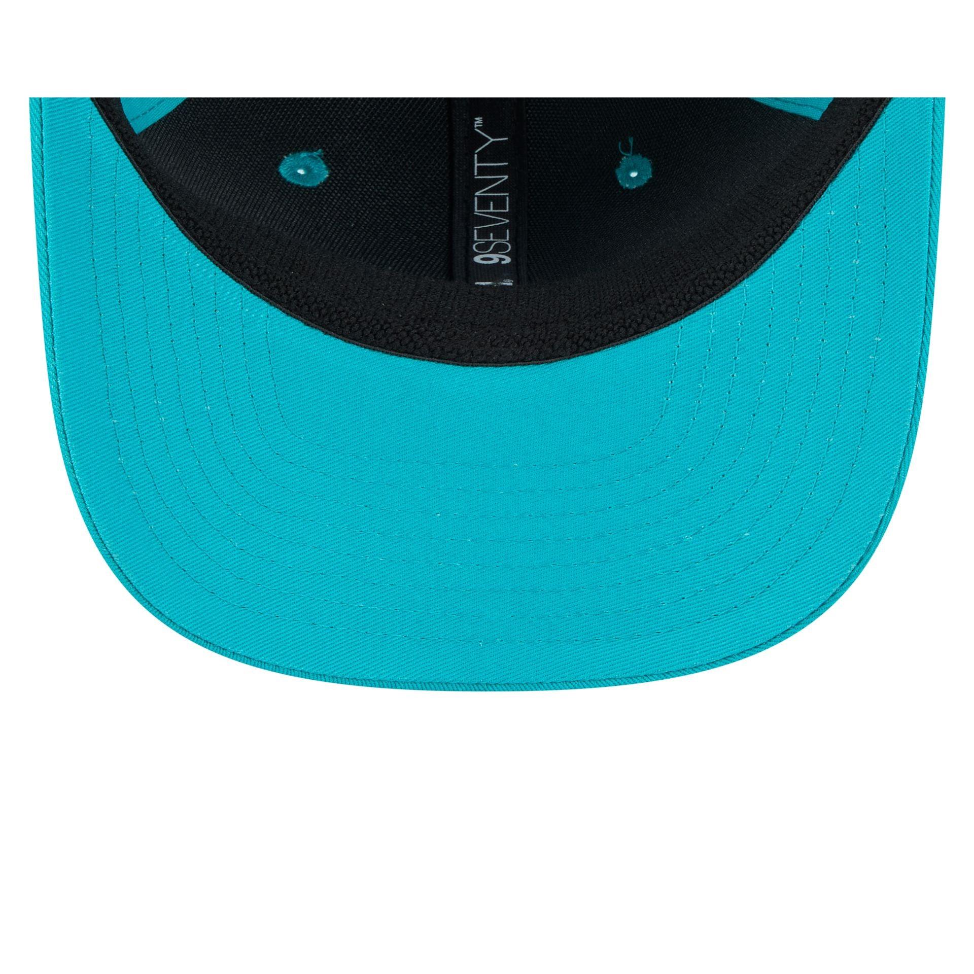 Miami Dolphins Circle Patch 9SEVENTY Stretch-Snap Hat Male Product Image