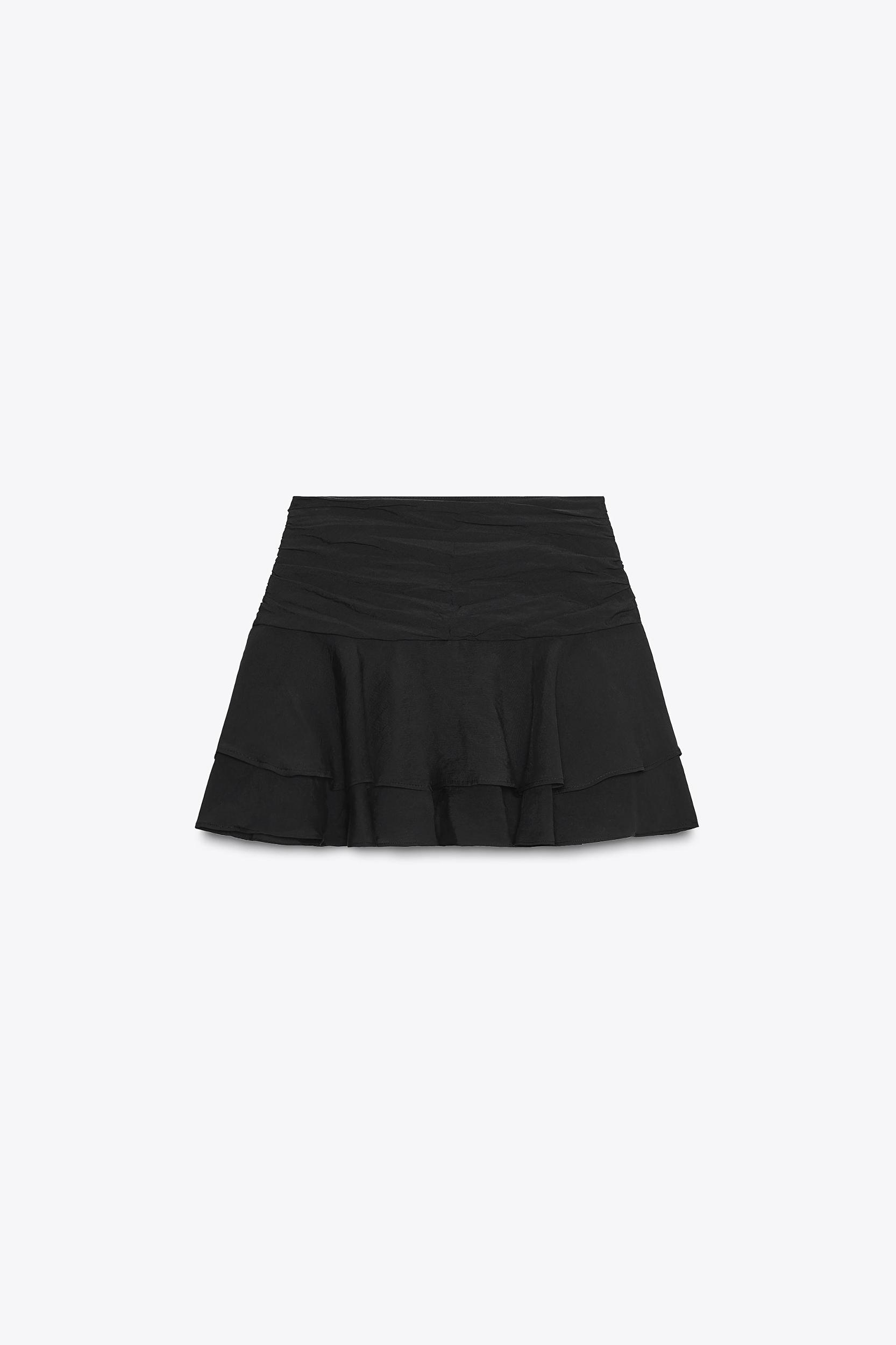 RUFFLE SKORT Product Image
