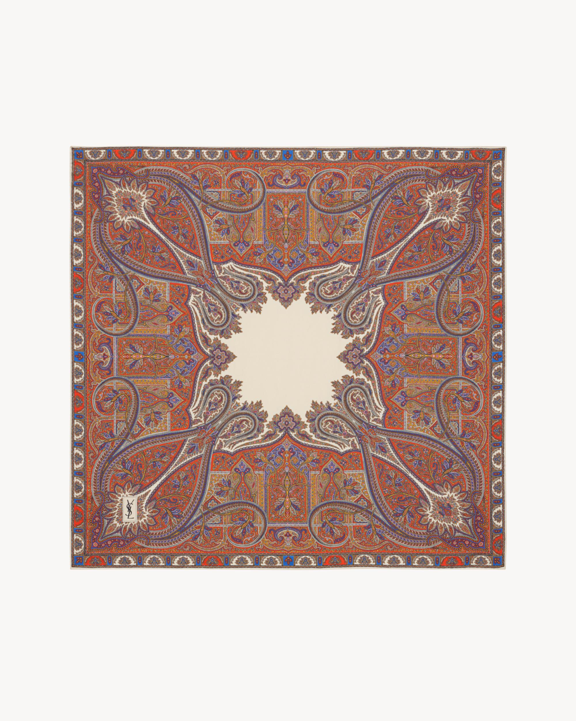 square scarf in paisley silk twill Product Image