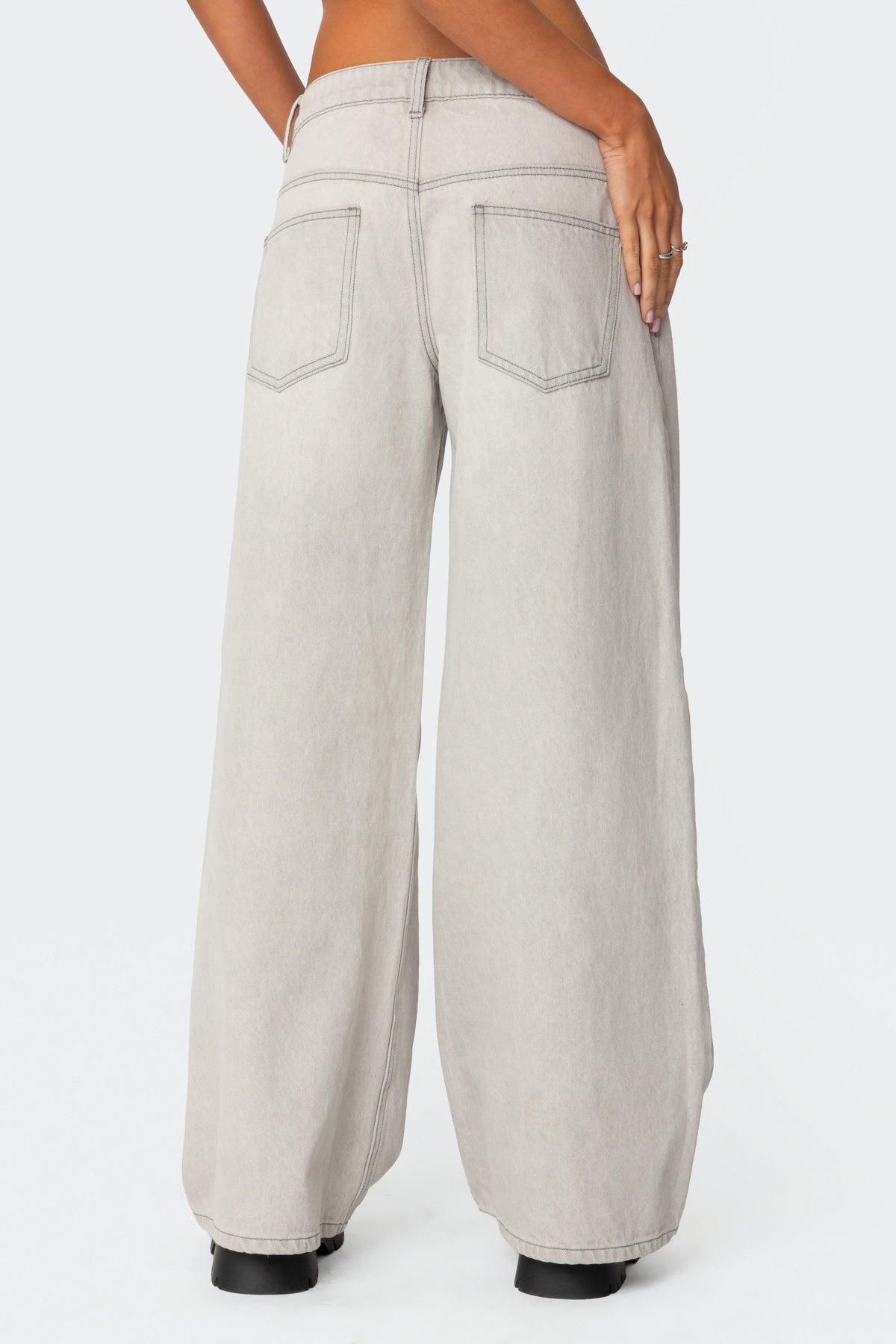 Casey Low Rise Baggy Jeans Product Image