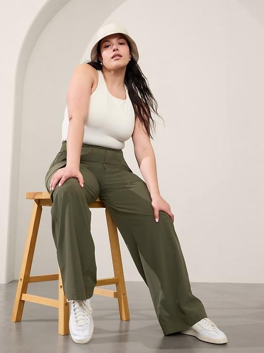 Brooklyn Heights High Rise Cargo Pant Product Image