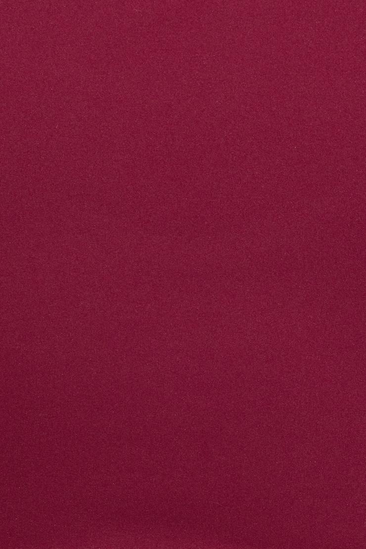 Sleek Sweetheart T-Shirt Product Image