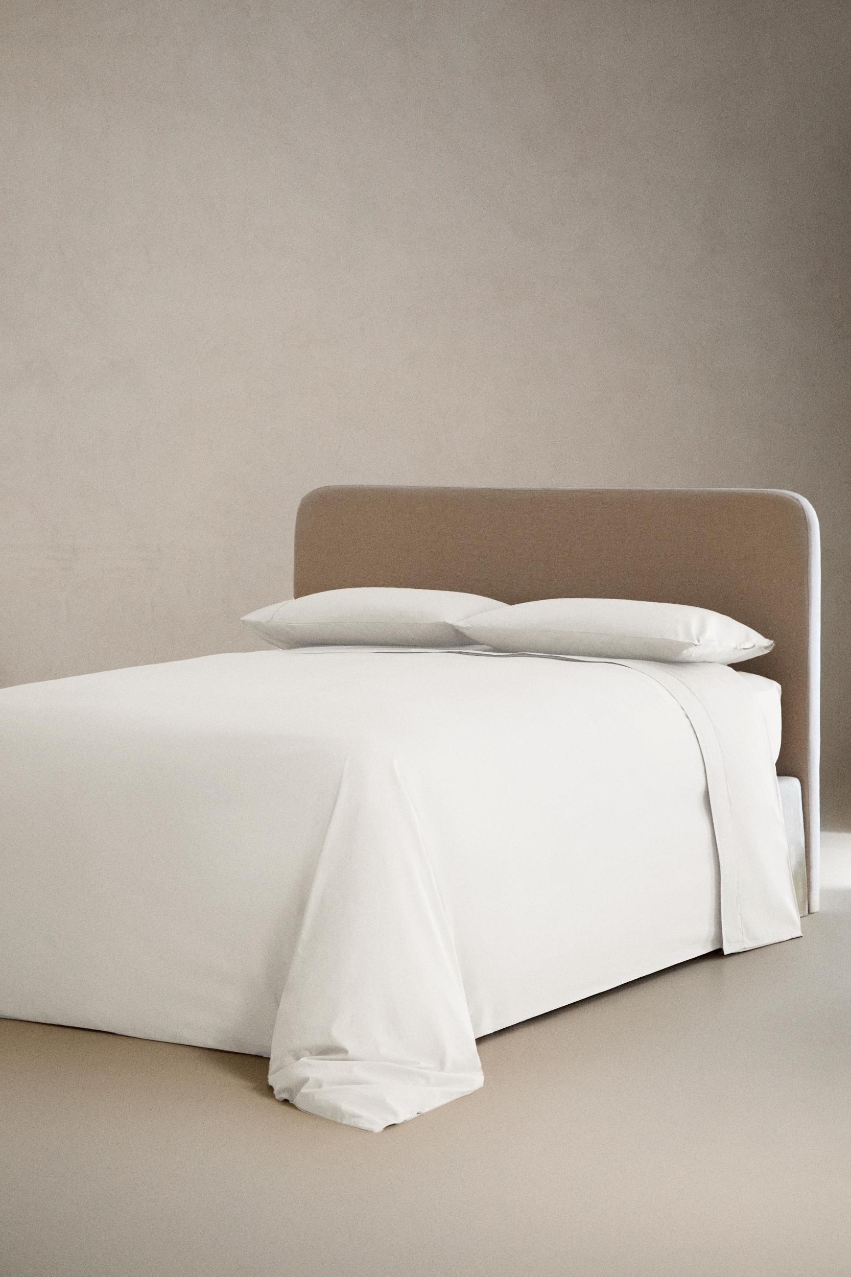 PERCALE COTTON DUVET COVER (300 THREAD COUNT) Product Image