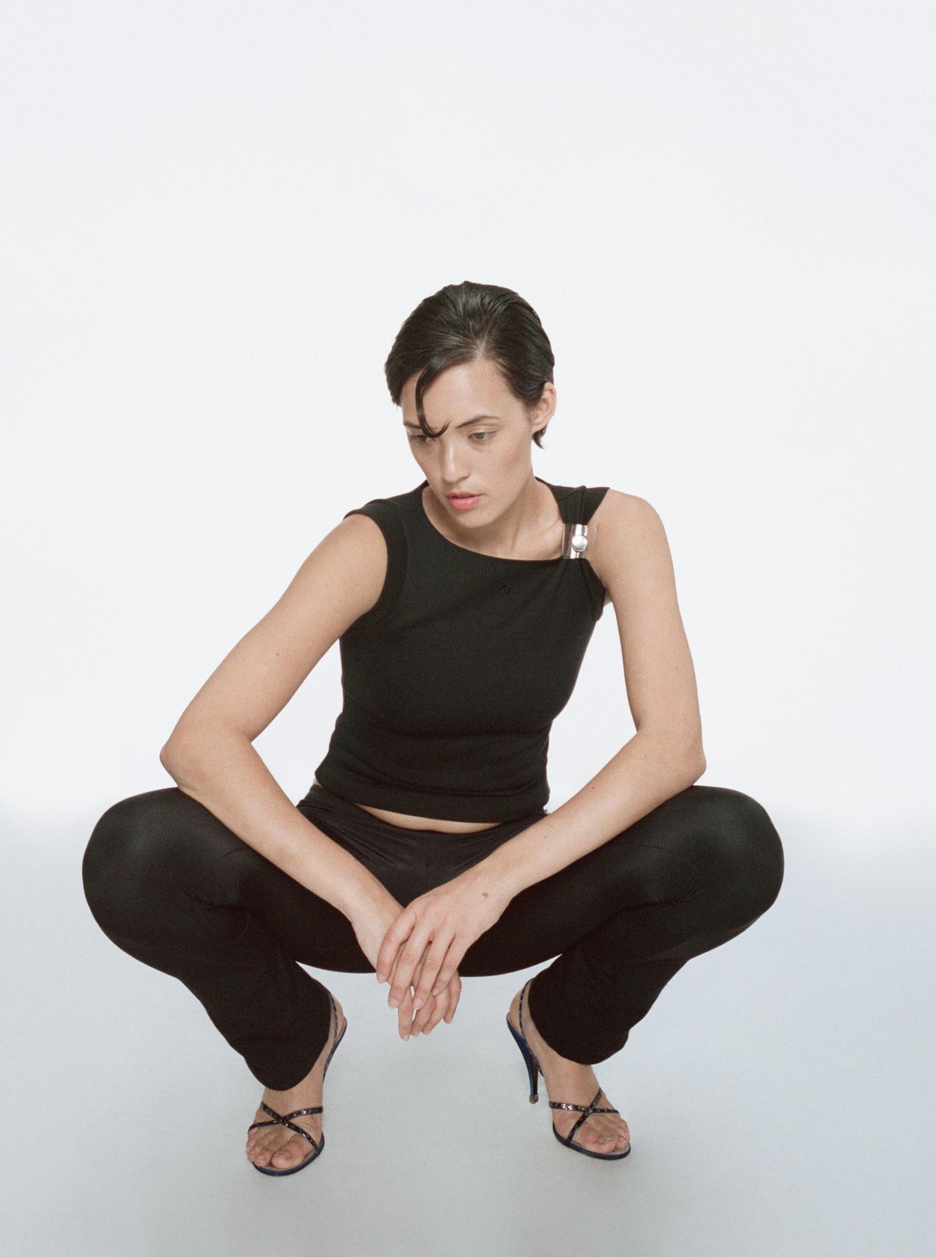 LUCIA TOP - BLACK Product Image