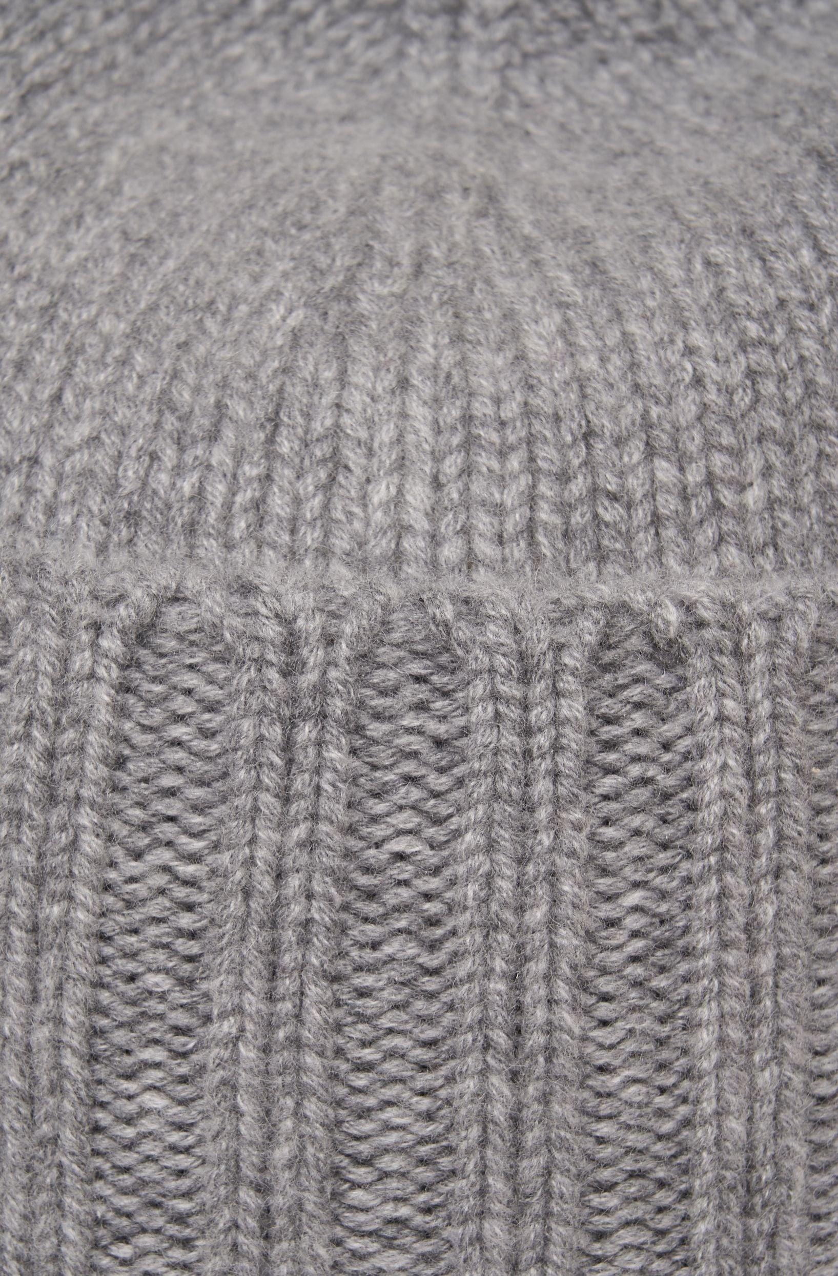 Cashmere beanie Product Image