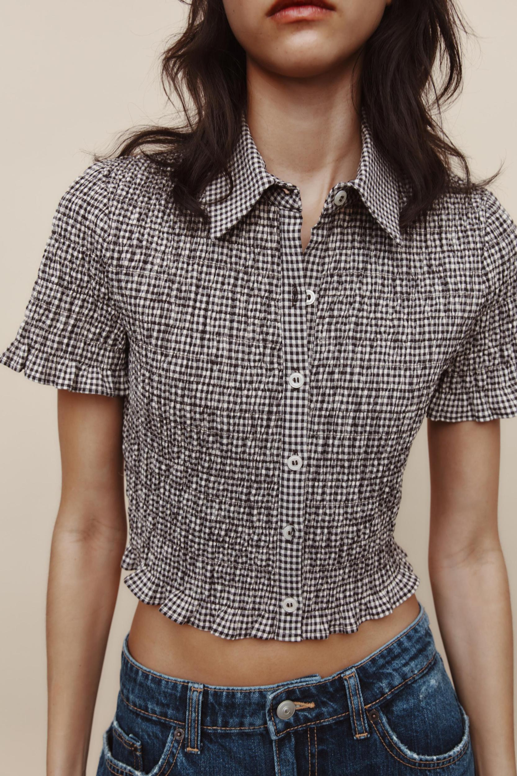 GINGHAM CROP SHIRT Product Image