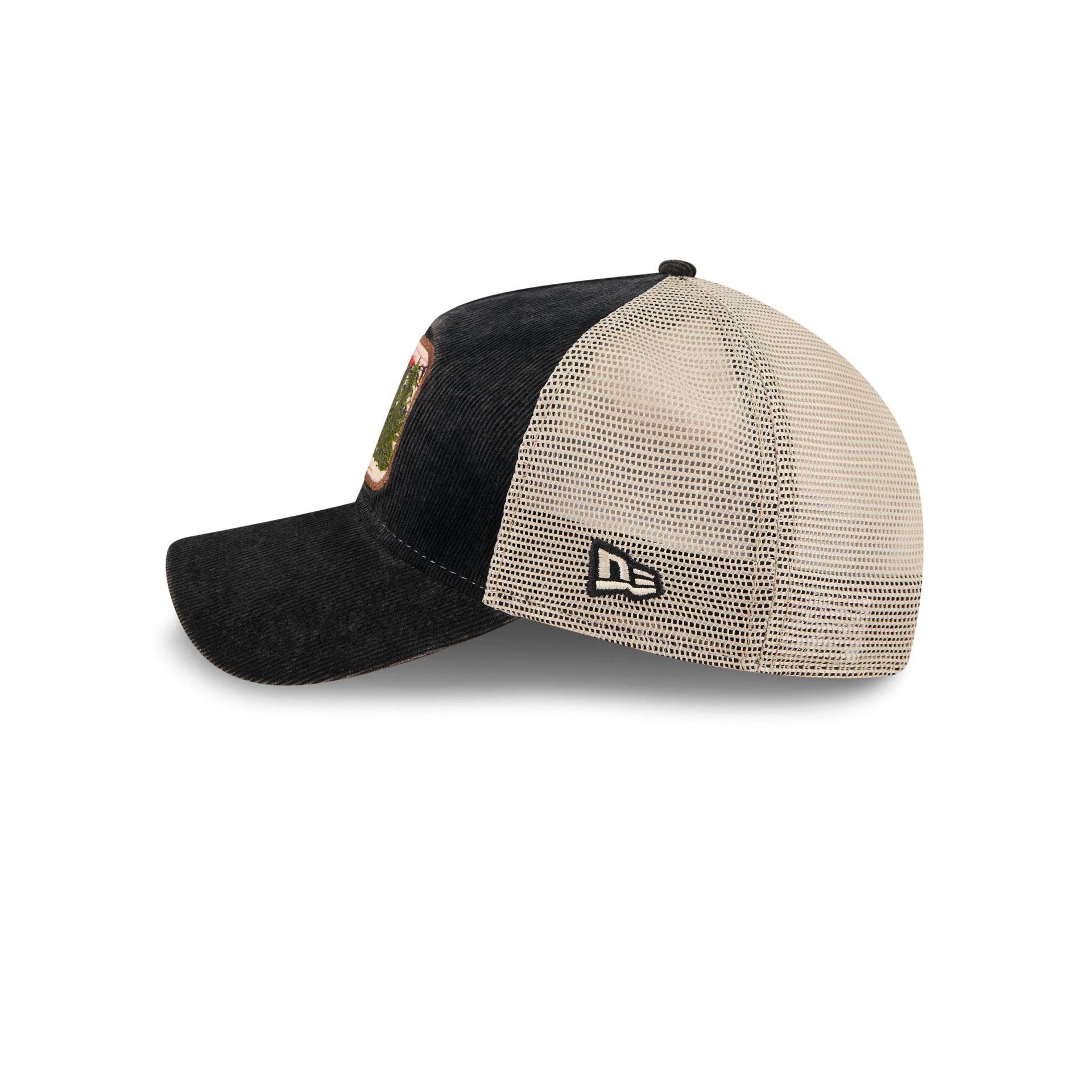 Detroit Red Wings Vintage Landscape 9TWENTY A-Frame Trucker Hat Male Product Image