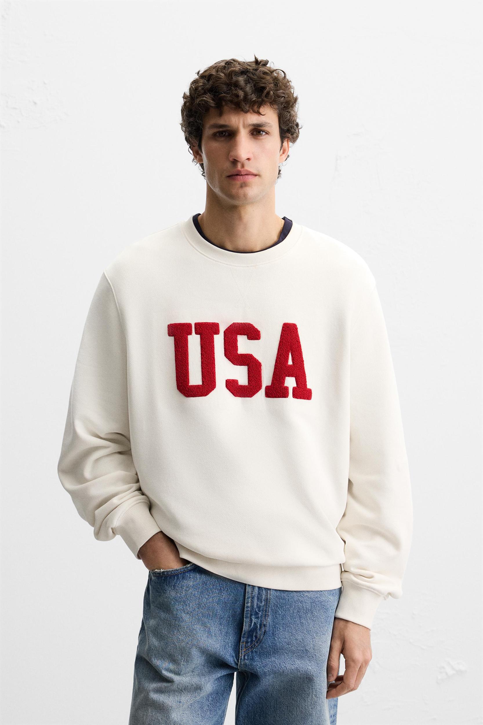 TEXTURED PATCH SWEATSHIRT Product Image