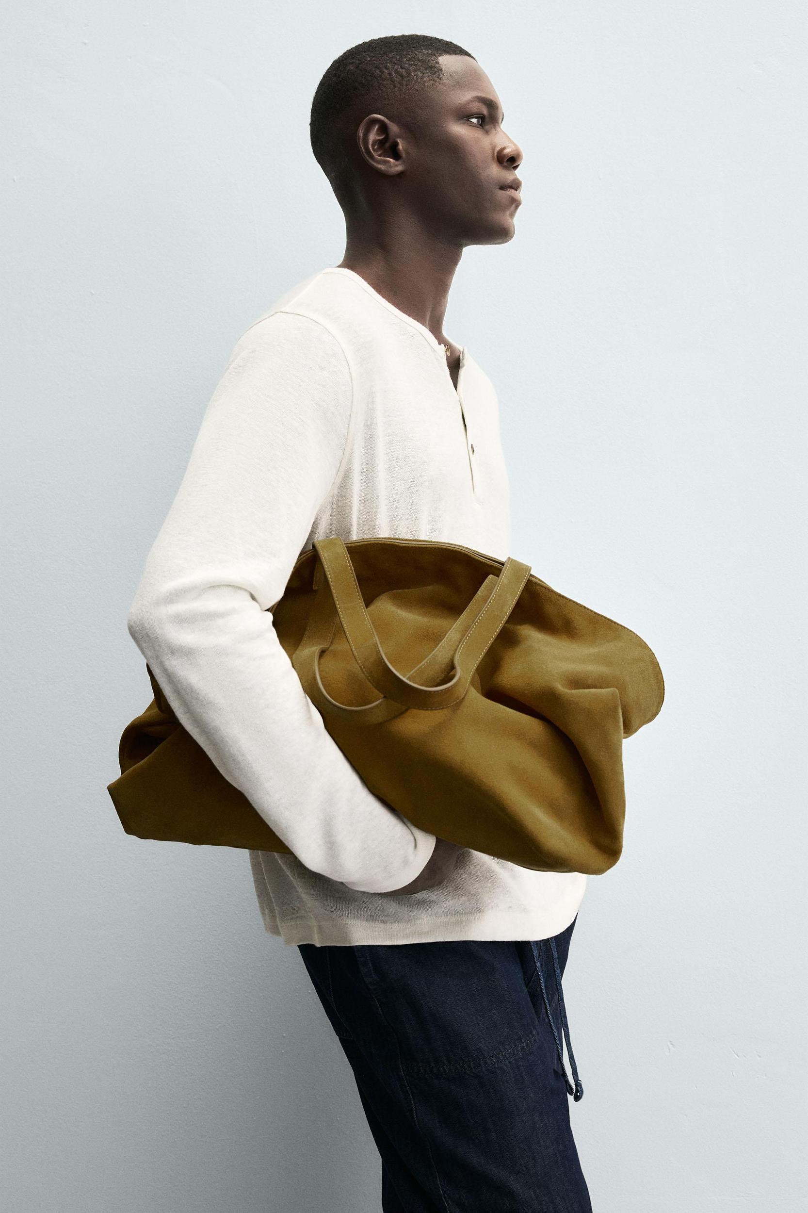 HEMP-VISCOSE BUTTON NECK T-SHIRT Product Image