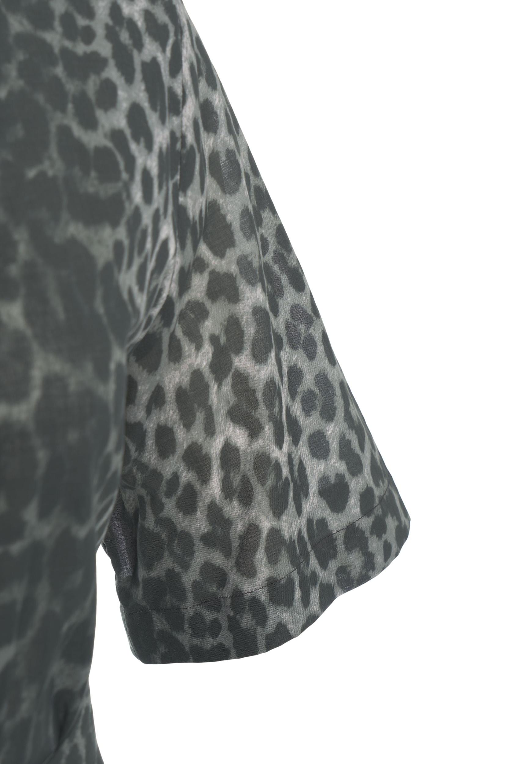 Chemisier with animal print Product Image