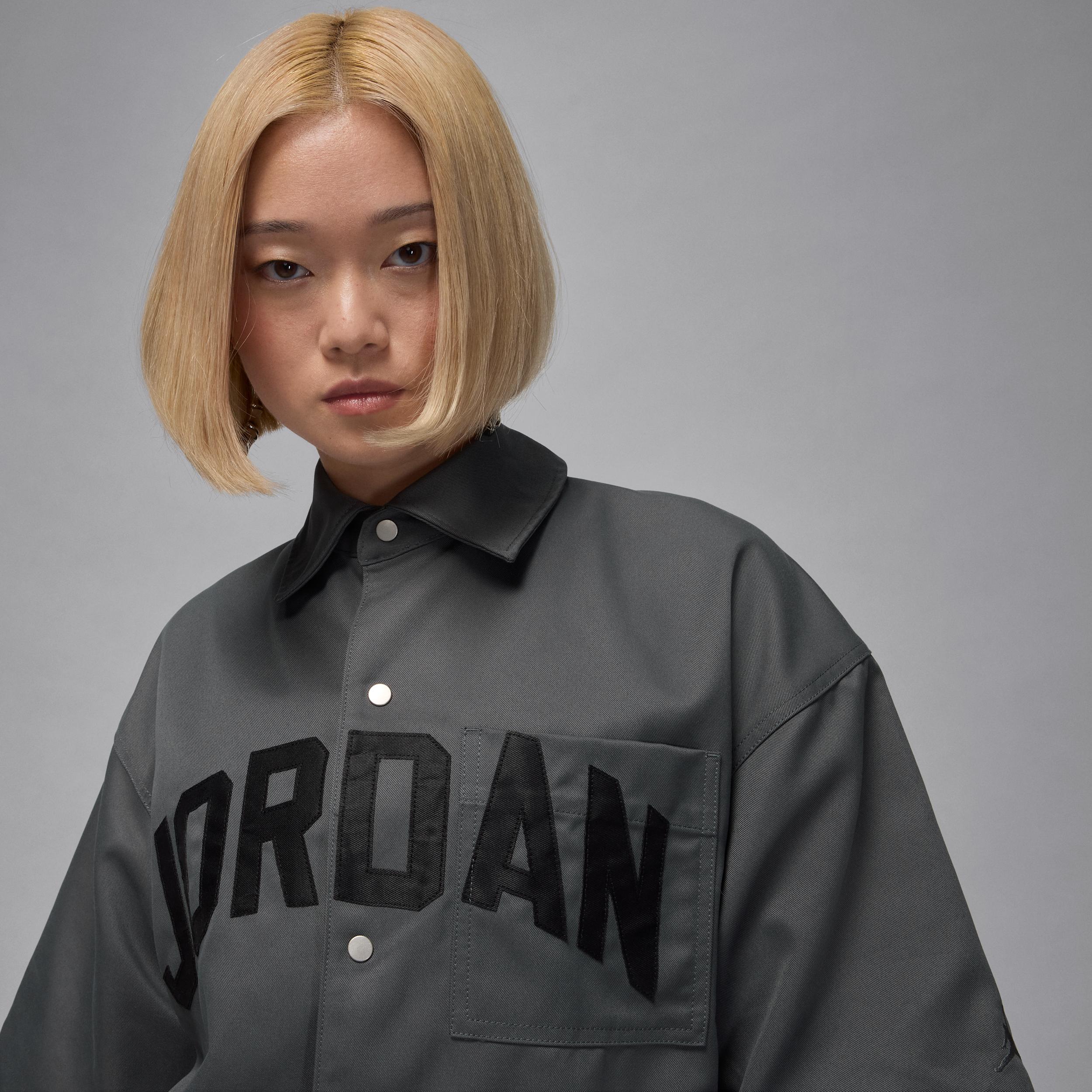 Womens Jordan Flight Woven Short-Sleeve Top | HQ9199-101 Product Image