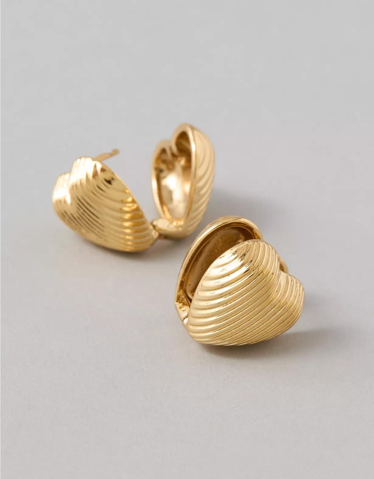 AEO Chunky Heart Earrings Product Image