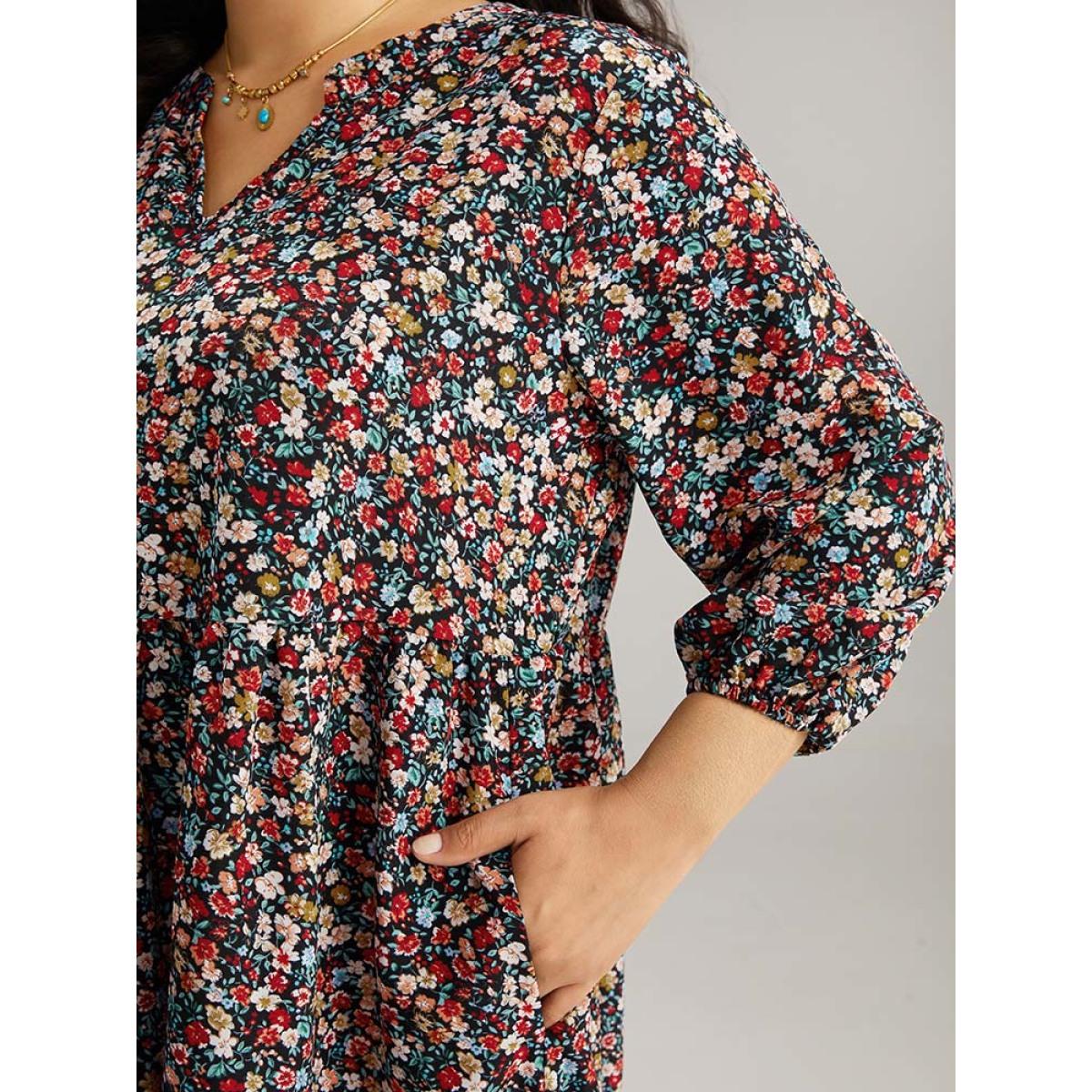 Plus Size Ditsy Floral Pocket Lantern Sleeve Ruffle Hem Dress Multicolor Women Vacation Elastic cuffs Notched collar Elbow-length sleeve Curvy Midi Dress BloomChic 28/5X Product Image