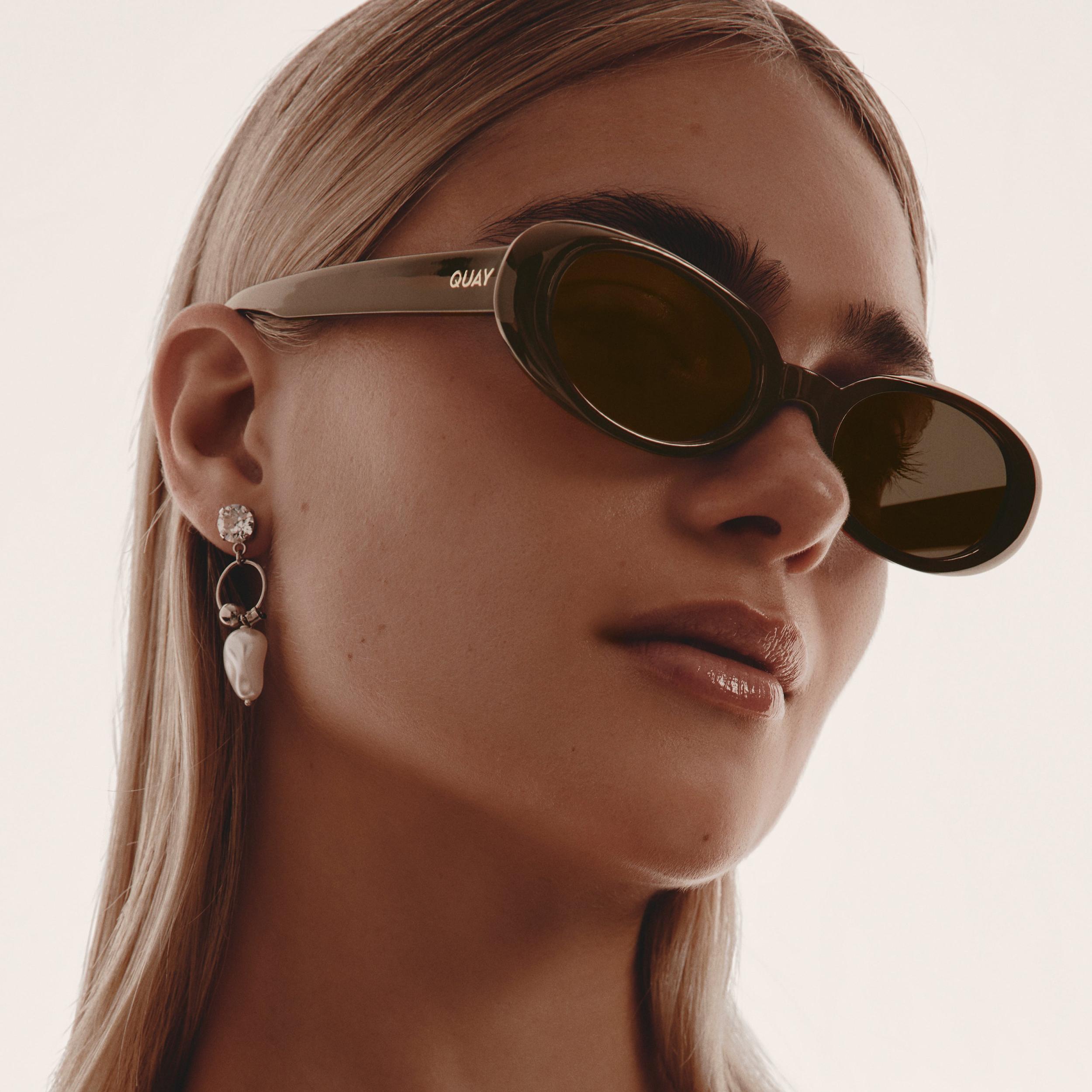FELT CUTE Female Product Image
