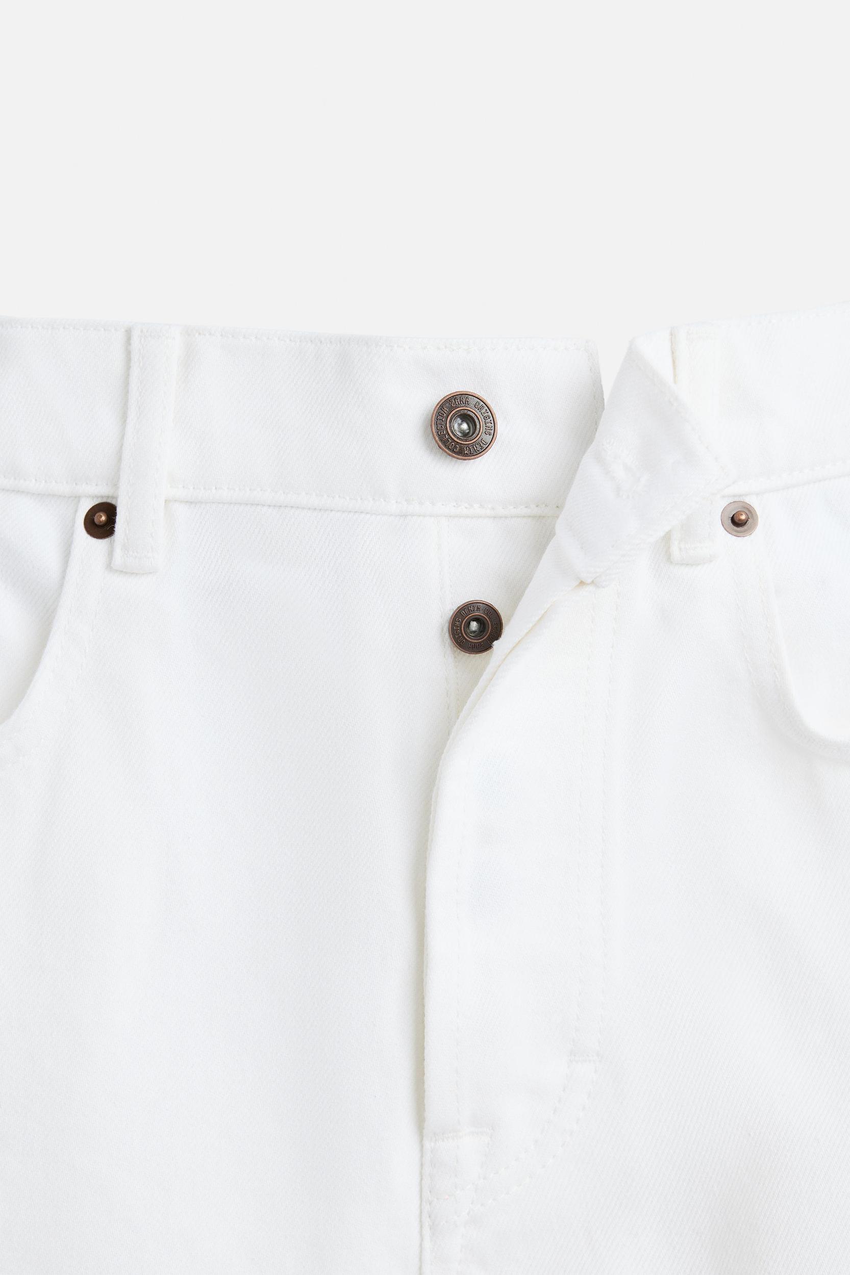 SLIM FIT JEANS Product Image