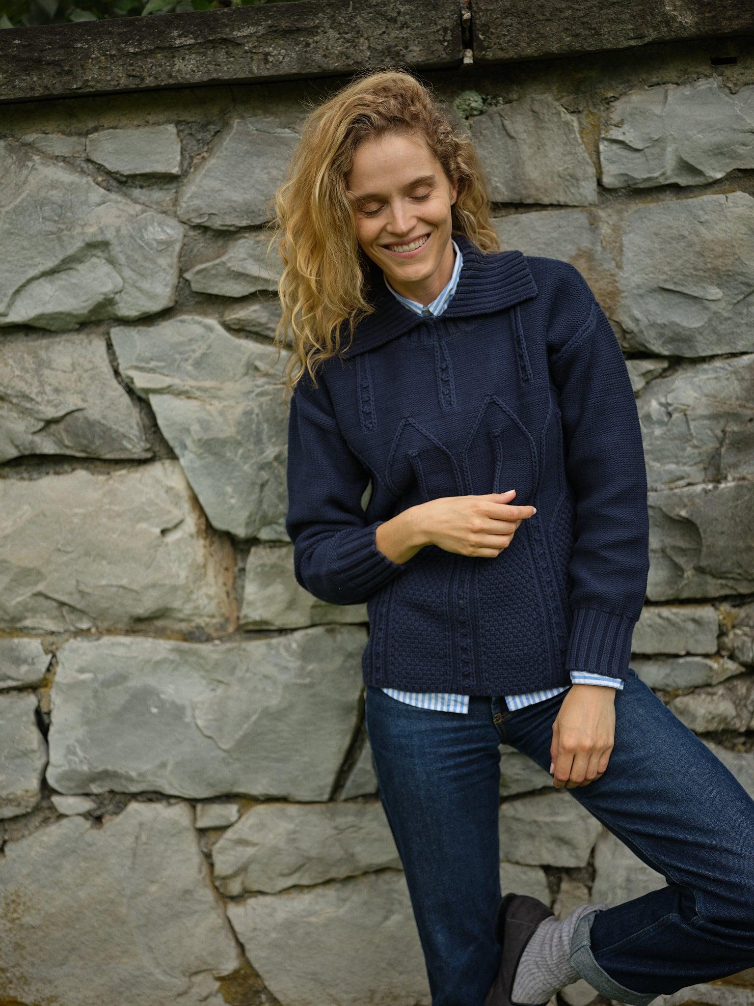 Shoreline Sweater in Navy Product Image