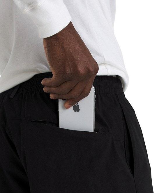 The North Face Class V Pathfinder Pull-On 7#double; Shorts Product Image