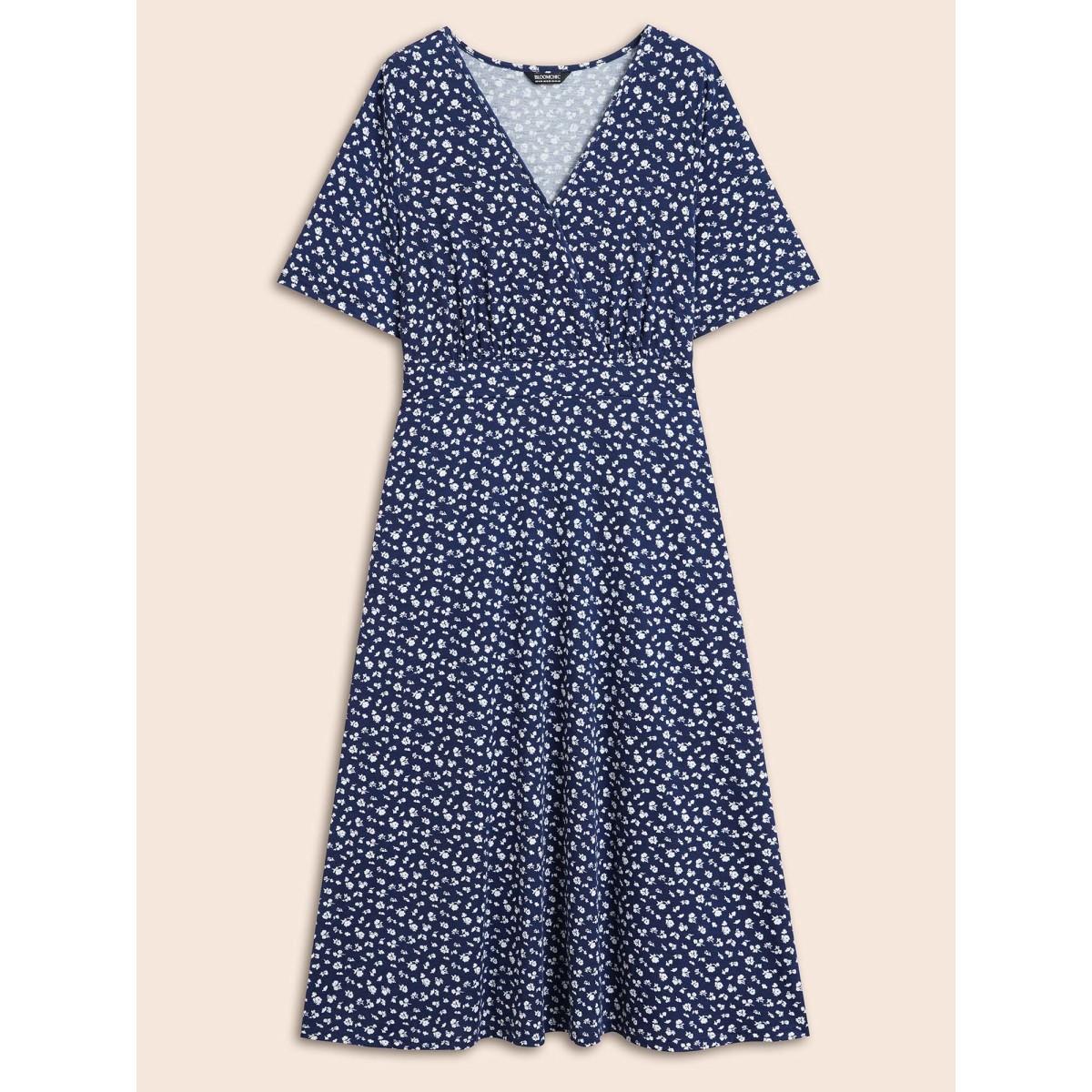 Plus Size Ditsy Floral V Neck Shirred Dress Navy Women Casual Shirred Overlap Collar Short sleeve Curvy BloomChic 26/4X Product Image