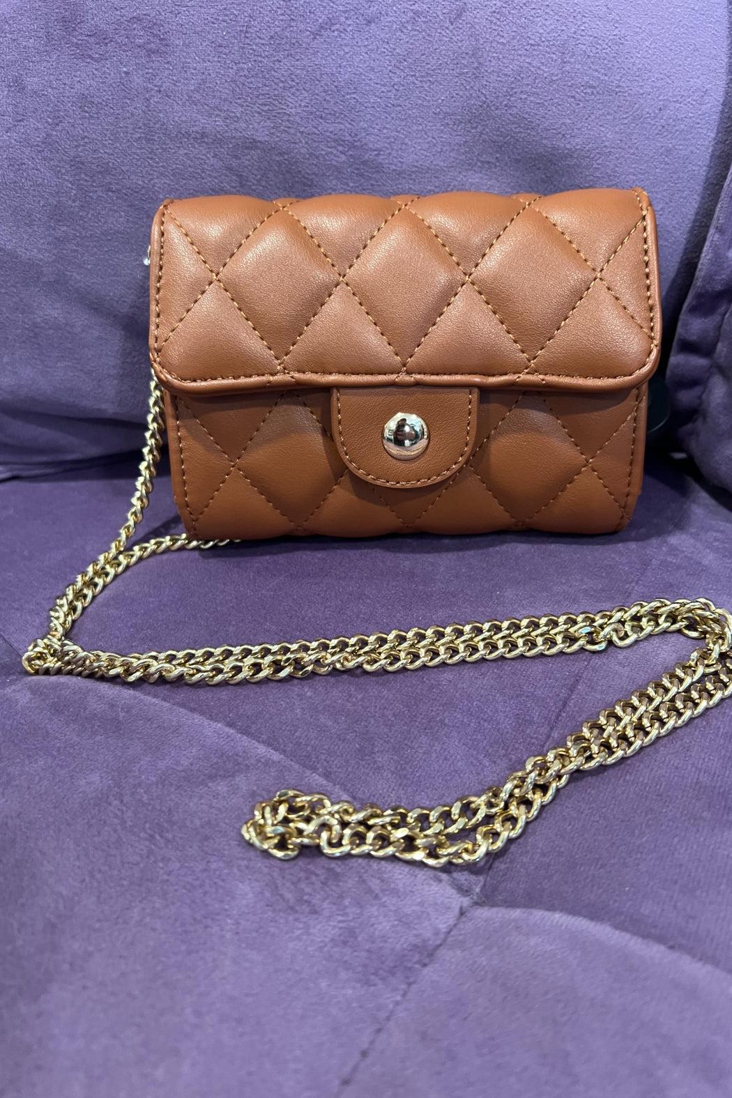 QUILTED CROSSBODY CLUTCH Product Image