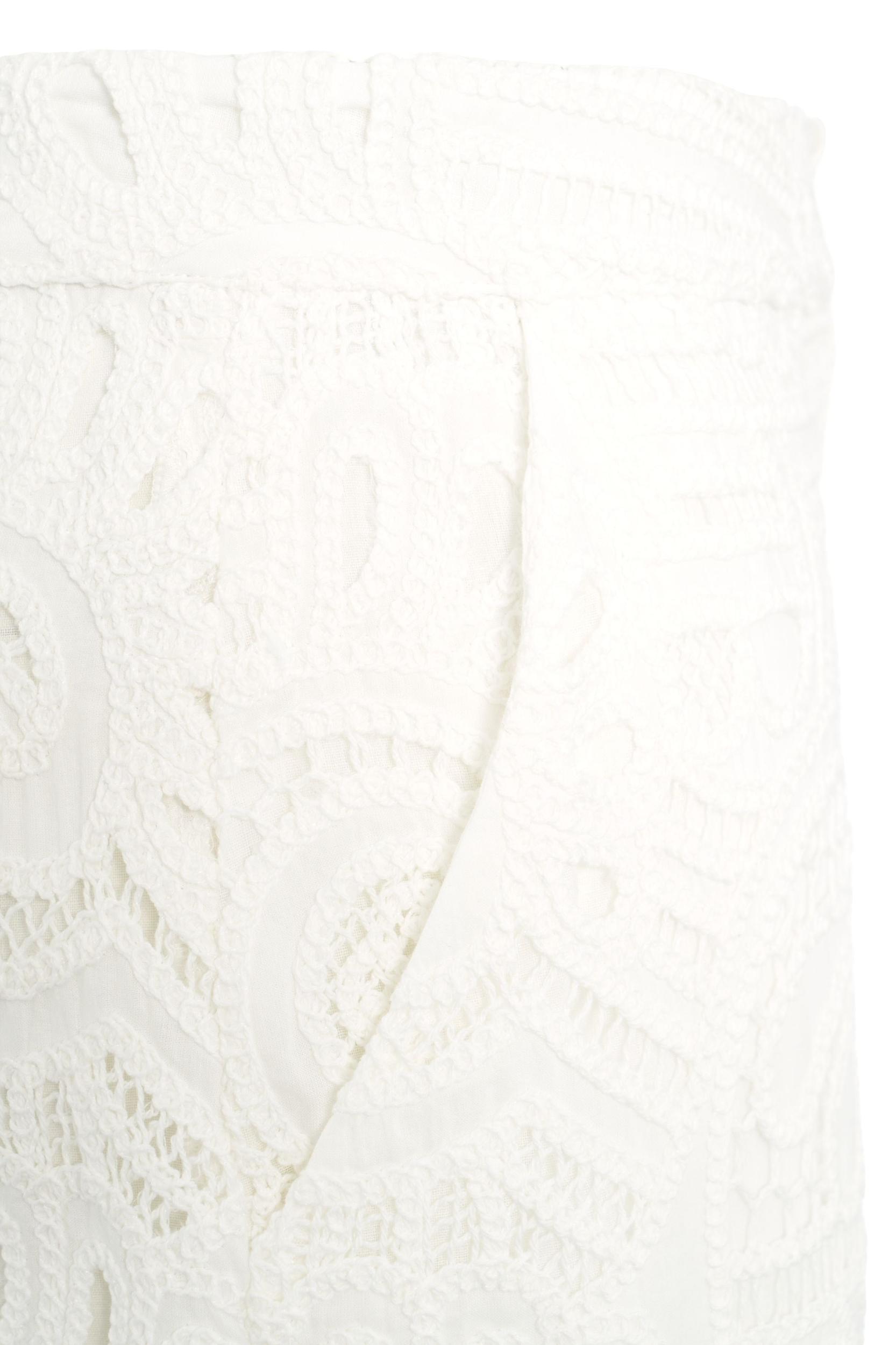 Bermuda with perforated embroidery Product Image