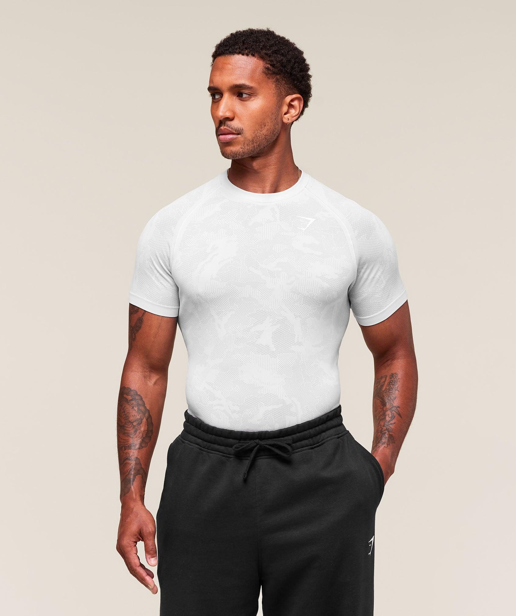 Gymshark Geo Seamless T-Shirt - White/Light Grey Male Product Image
