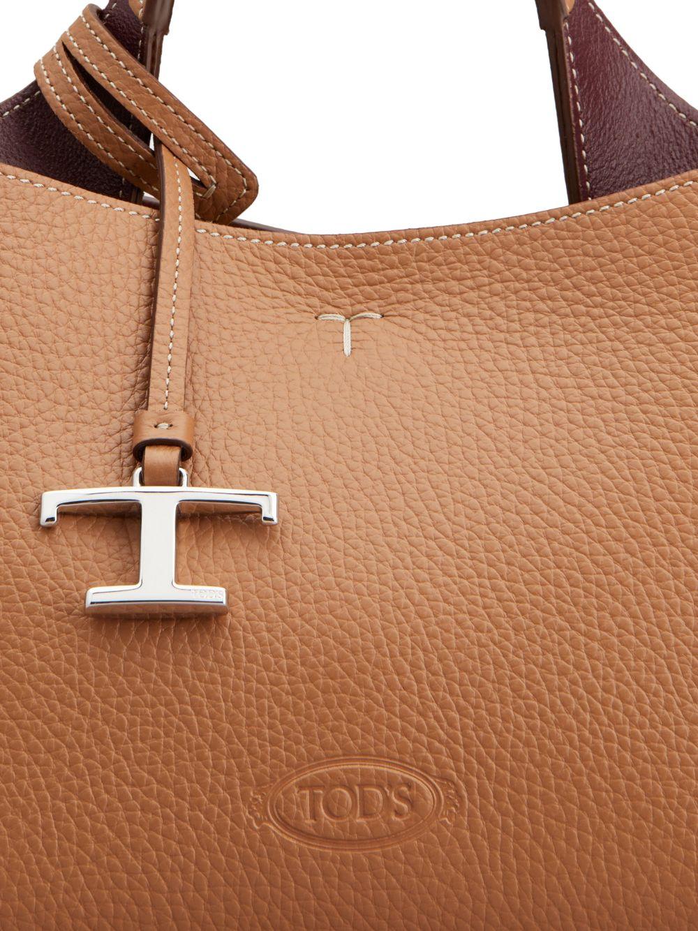 logo-pendant leather tote bag Product Image