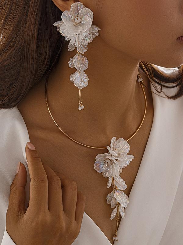 Beaded Flower Shape Earrings Accessories Product Image