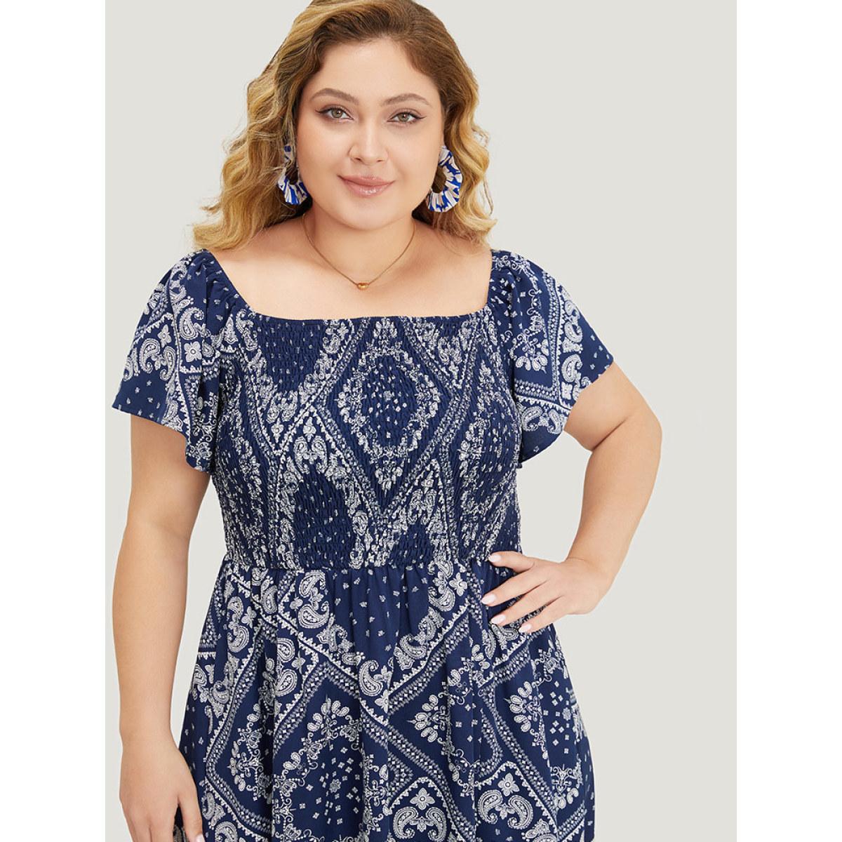 Plus Size Paisley & Moroccan Print Pocket Shirred Square Neck Split Dress DarkBlue Women Vacation Slit One-shoulder neck Short sleeve Curvy Midi Dress BloomChic 30/6X Product Image
