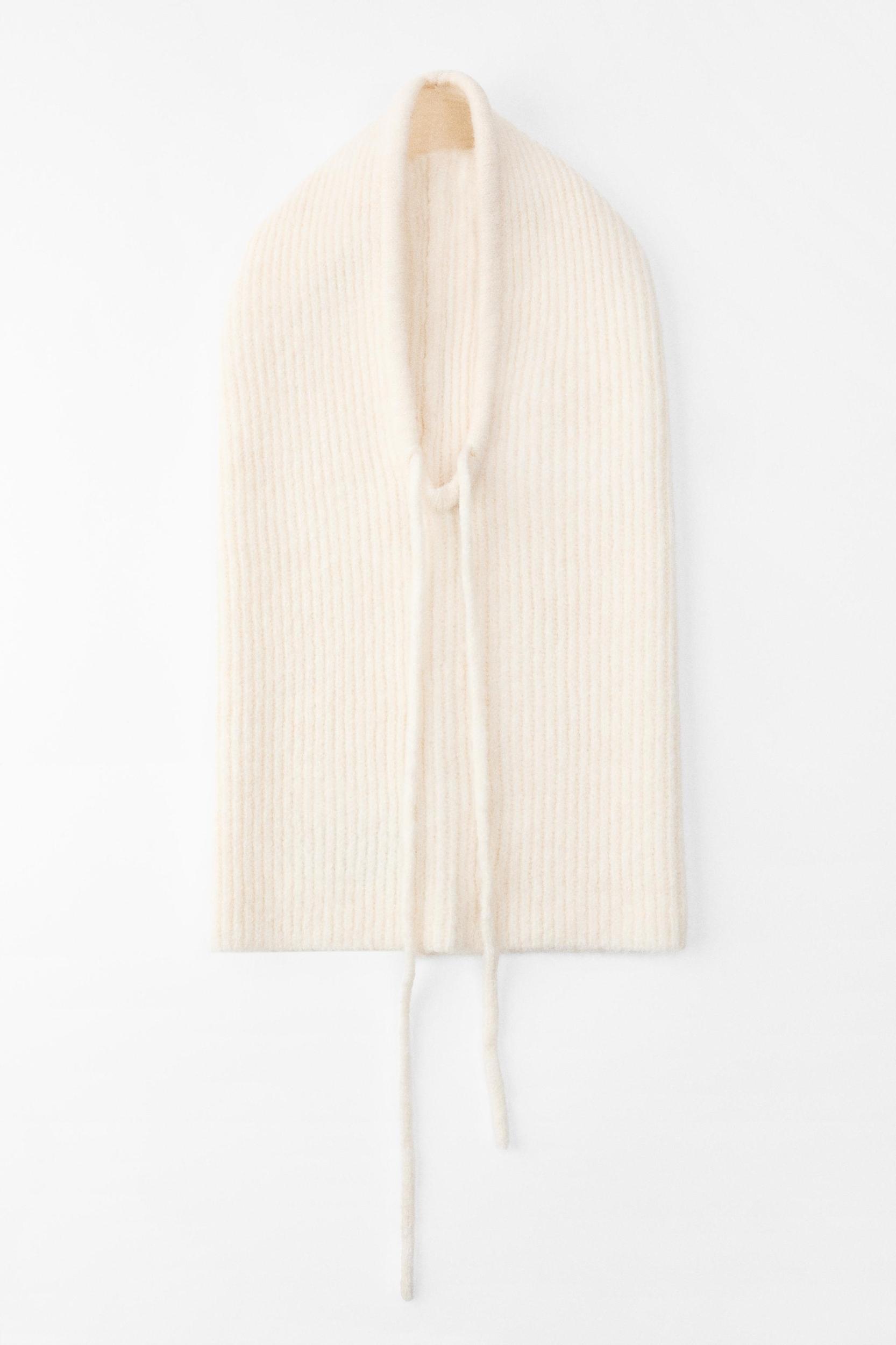 RIBBED DRAWSTRING KNIT HOOD Product Image