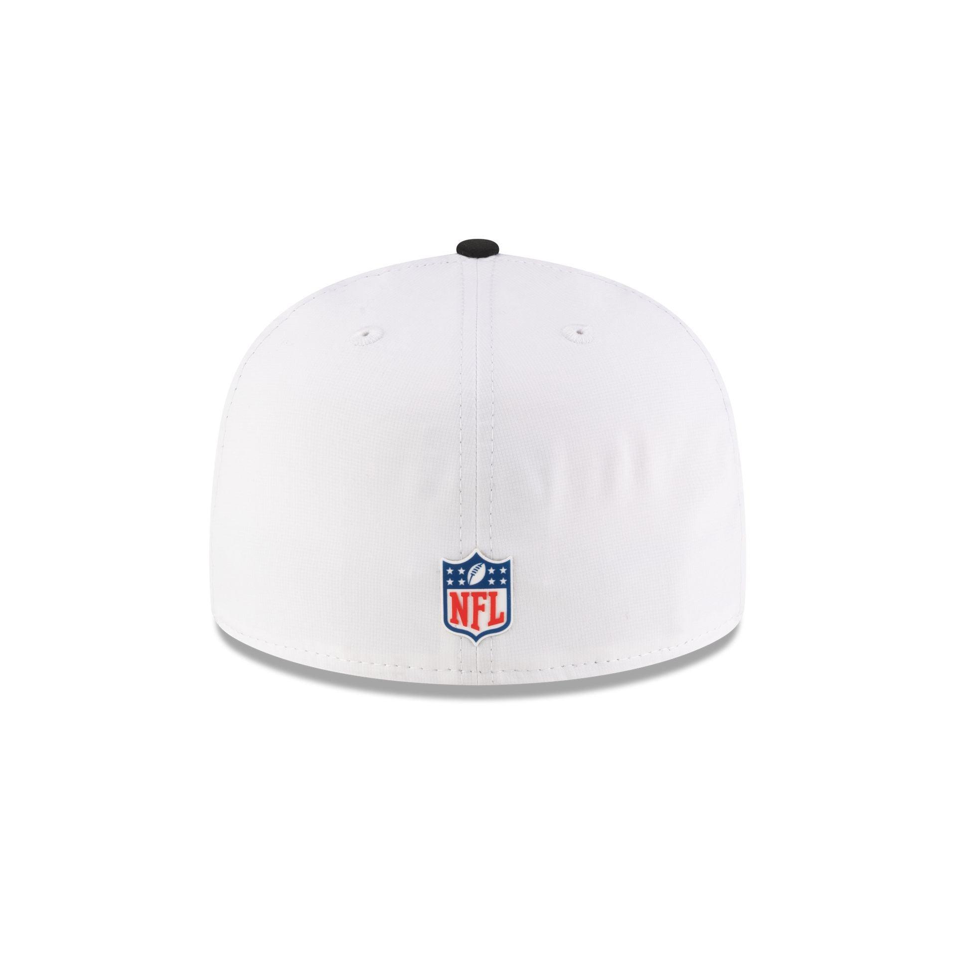 Cleveland Guardians Metallic Gold Logo 59FIFTY Fitted Hat Male Product Image