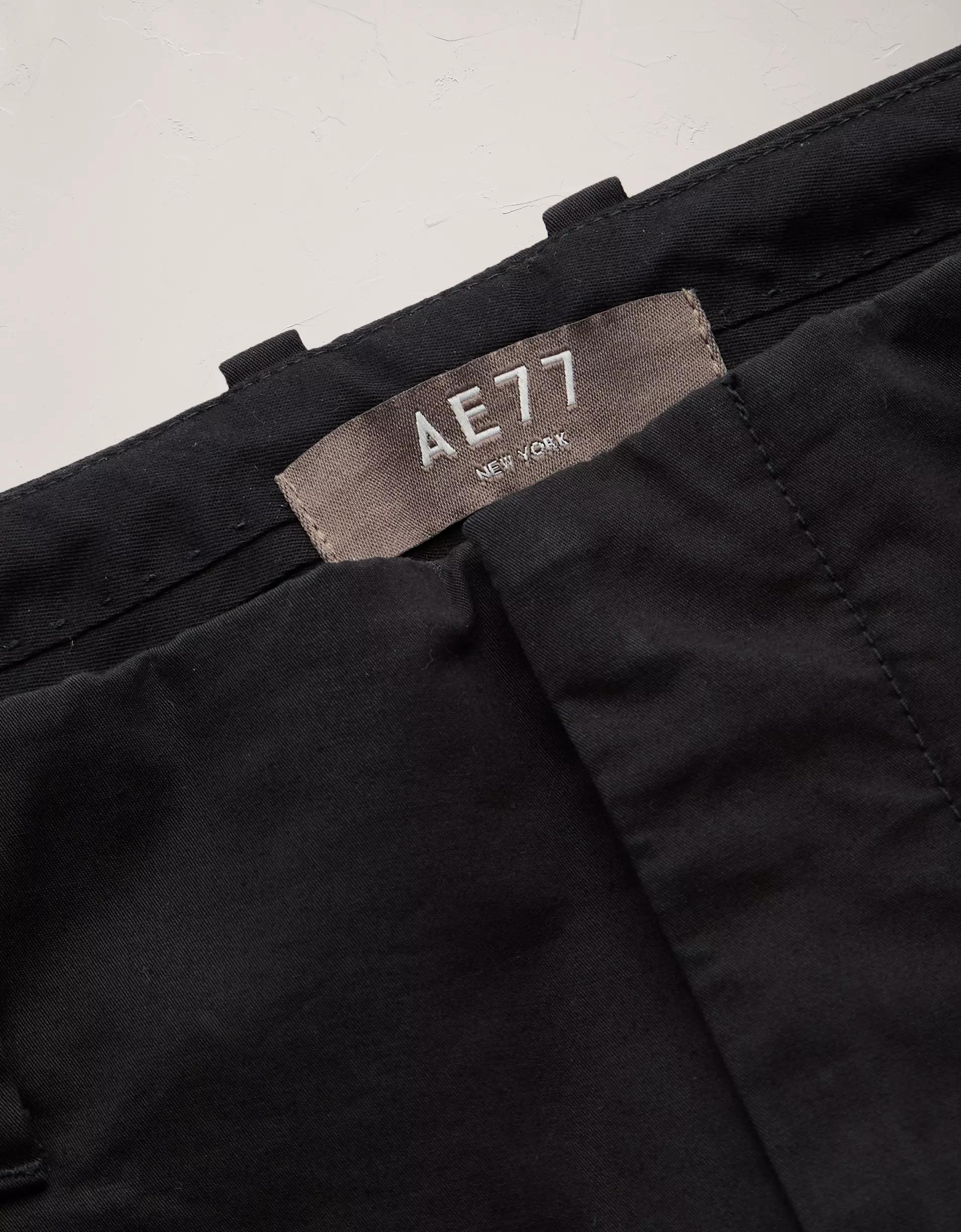 AE77 Premium Cropped Trouser Product Image