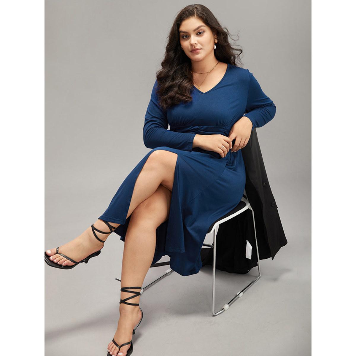Plus Size Supersoft Essentials Ruched Split Side Dress DarkBlue Women Elegant Plain V-neck Long Sleeve Curvy Midi Dress BloomChic 22-24/3X Product Image