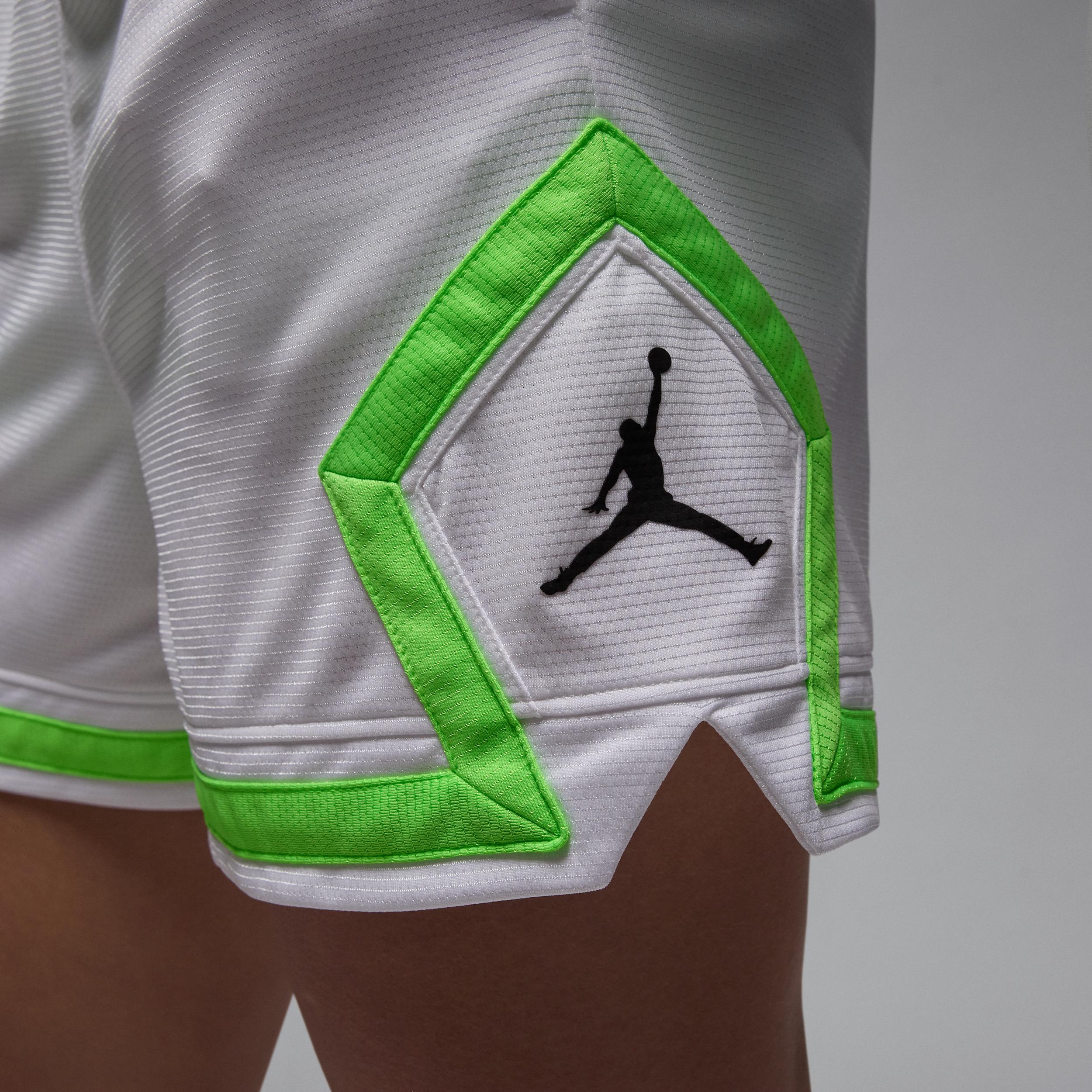 Womens Jordan Sport 4 Diamond Shorts | FN5134-102 Product Image
