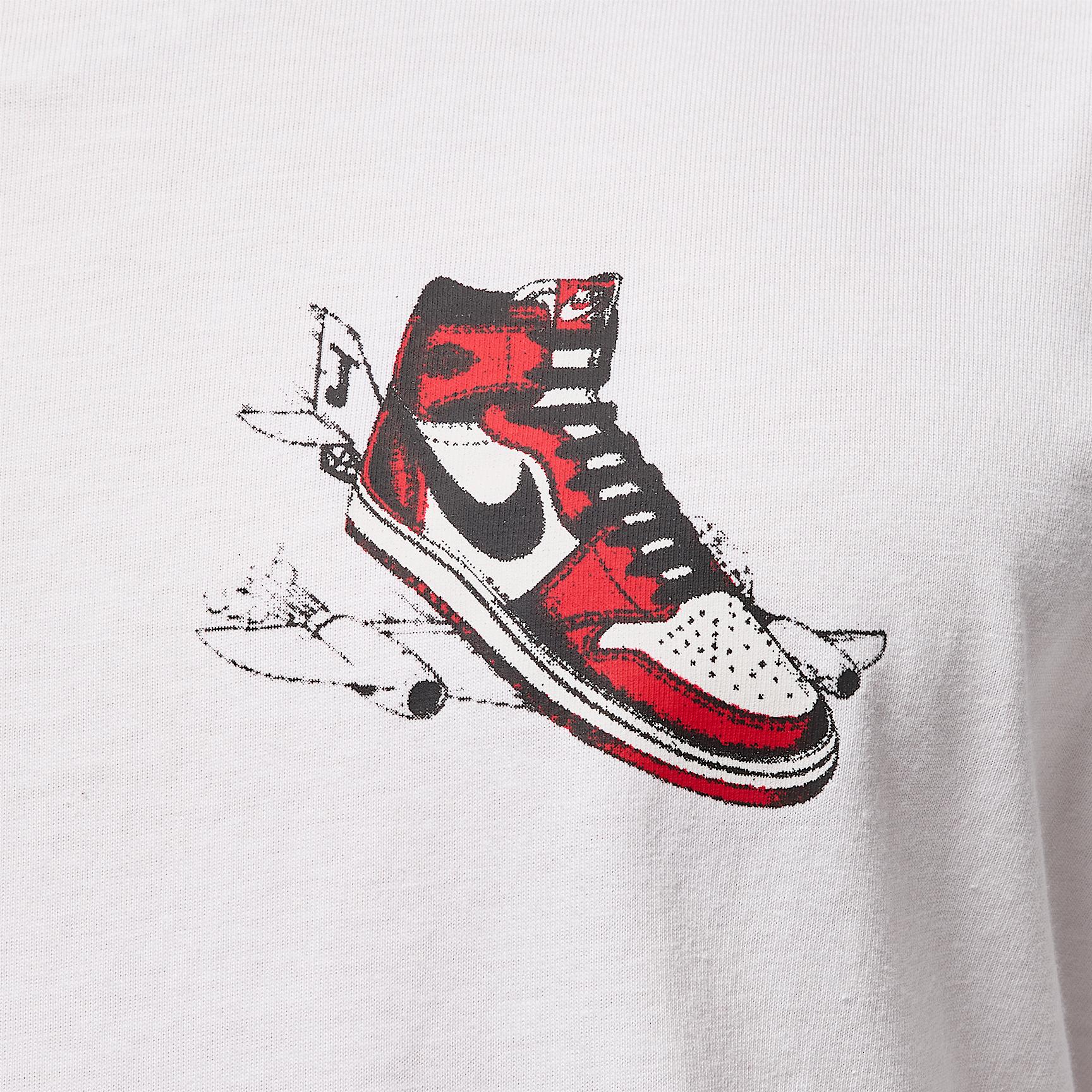 Mens Jordan AJ1 T-Shirt | HQ8972-100 Product Image