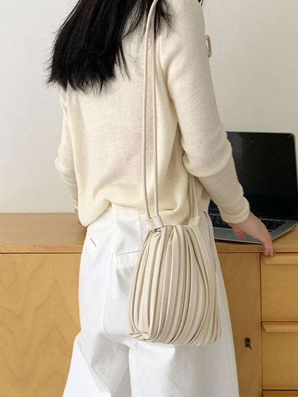 Drawstring Pleated Split-Joint Crossbody Bags Product Image