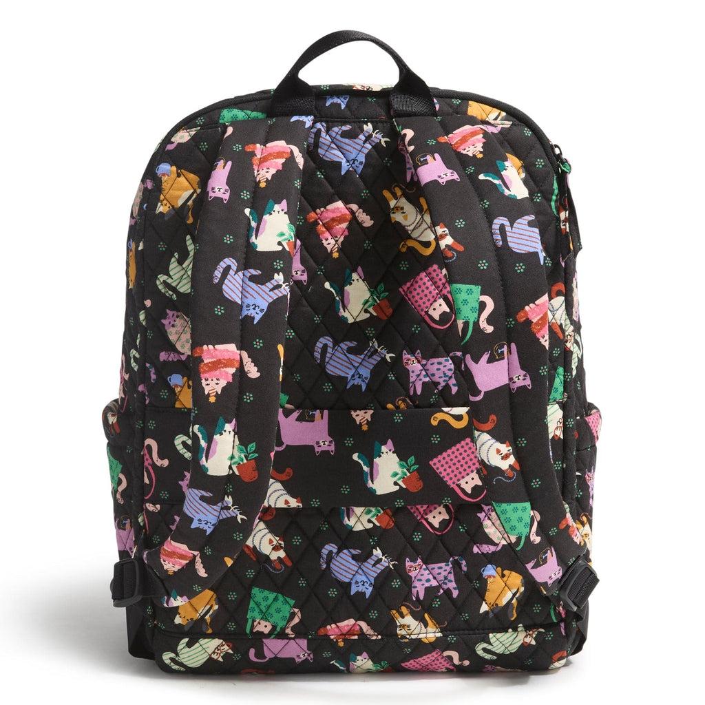 Outlet Essential Large Backpack Product Image