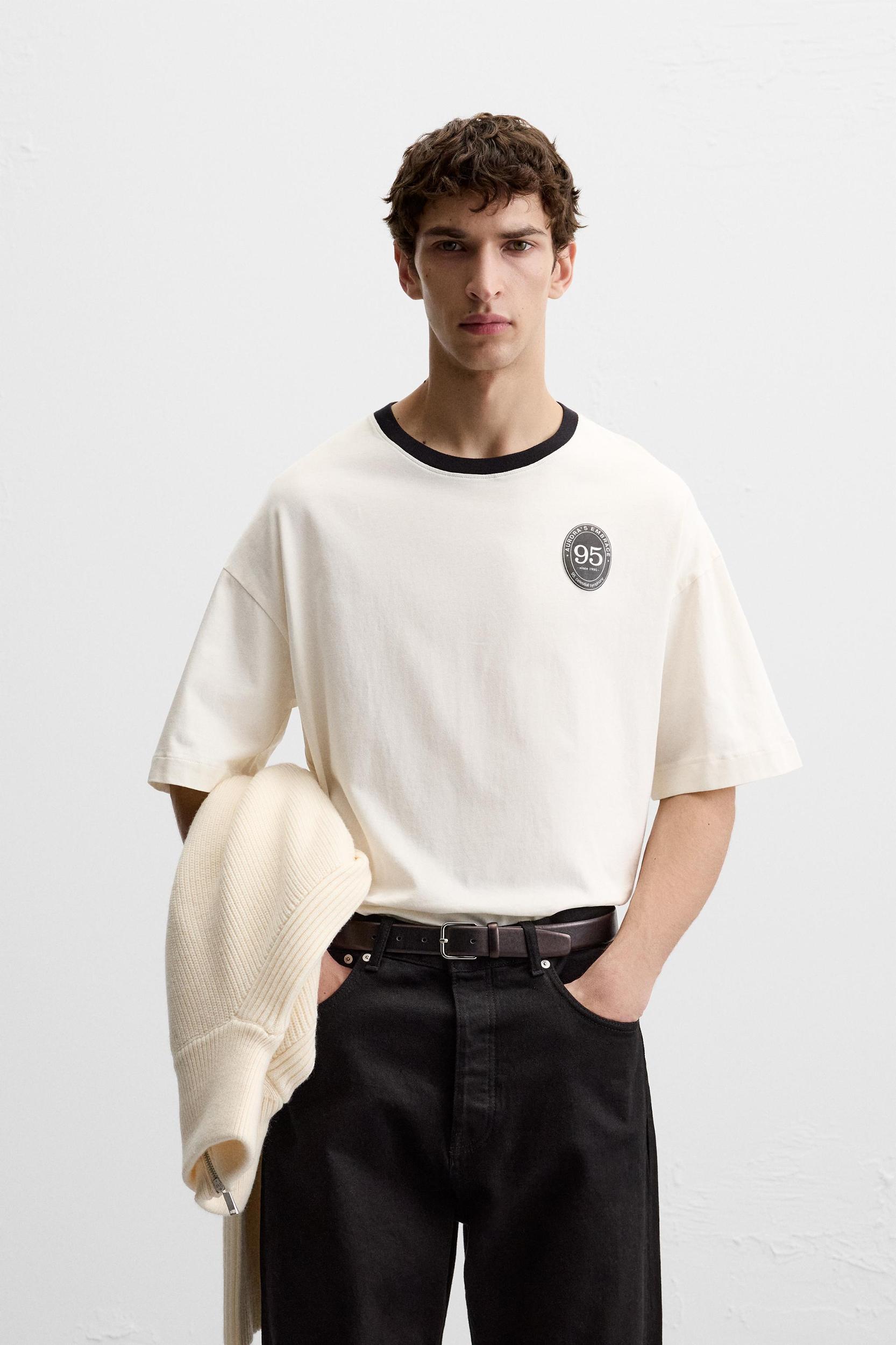 COMBINATION PRINT T-SHIRT Product Image