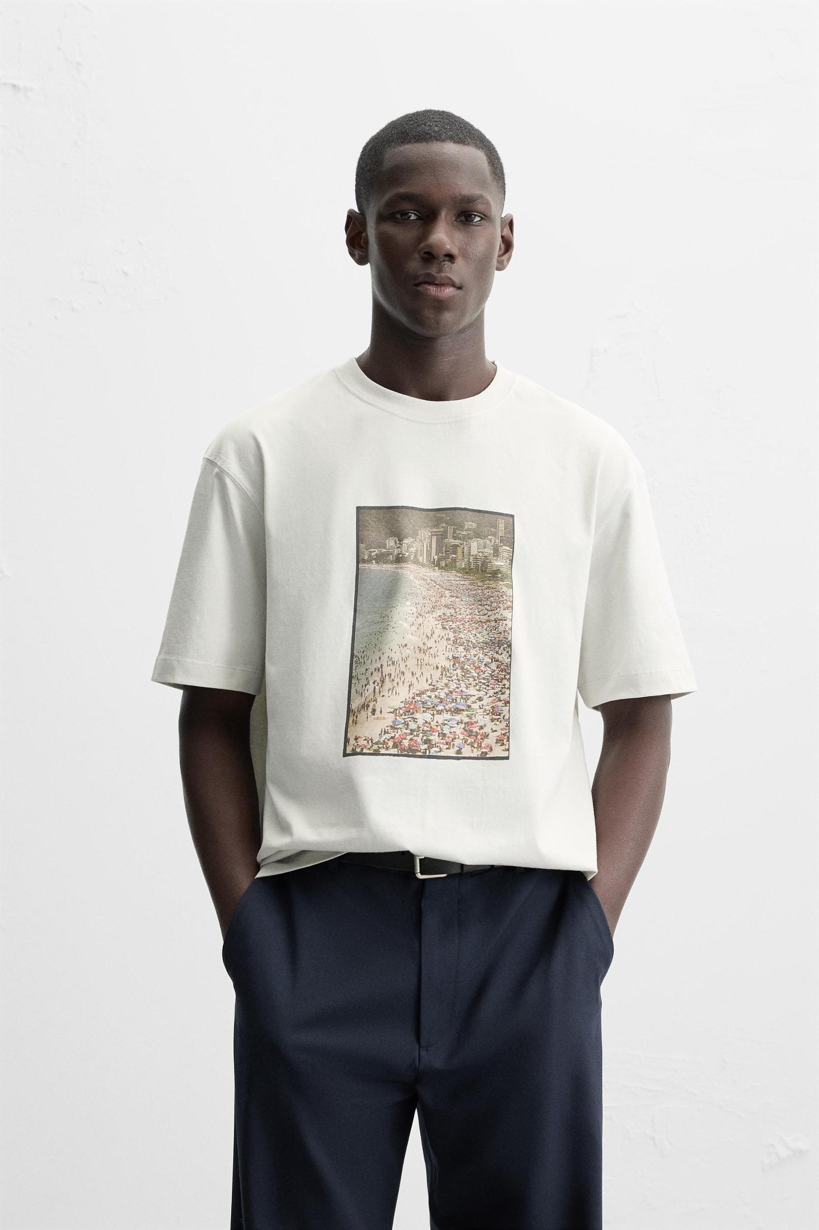 @RAFAEL MOURA PHOTO T-SHIRT Product Image