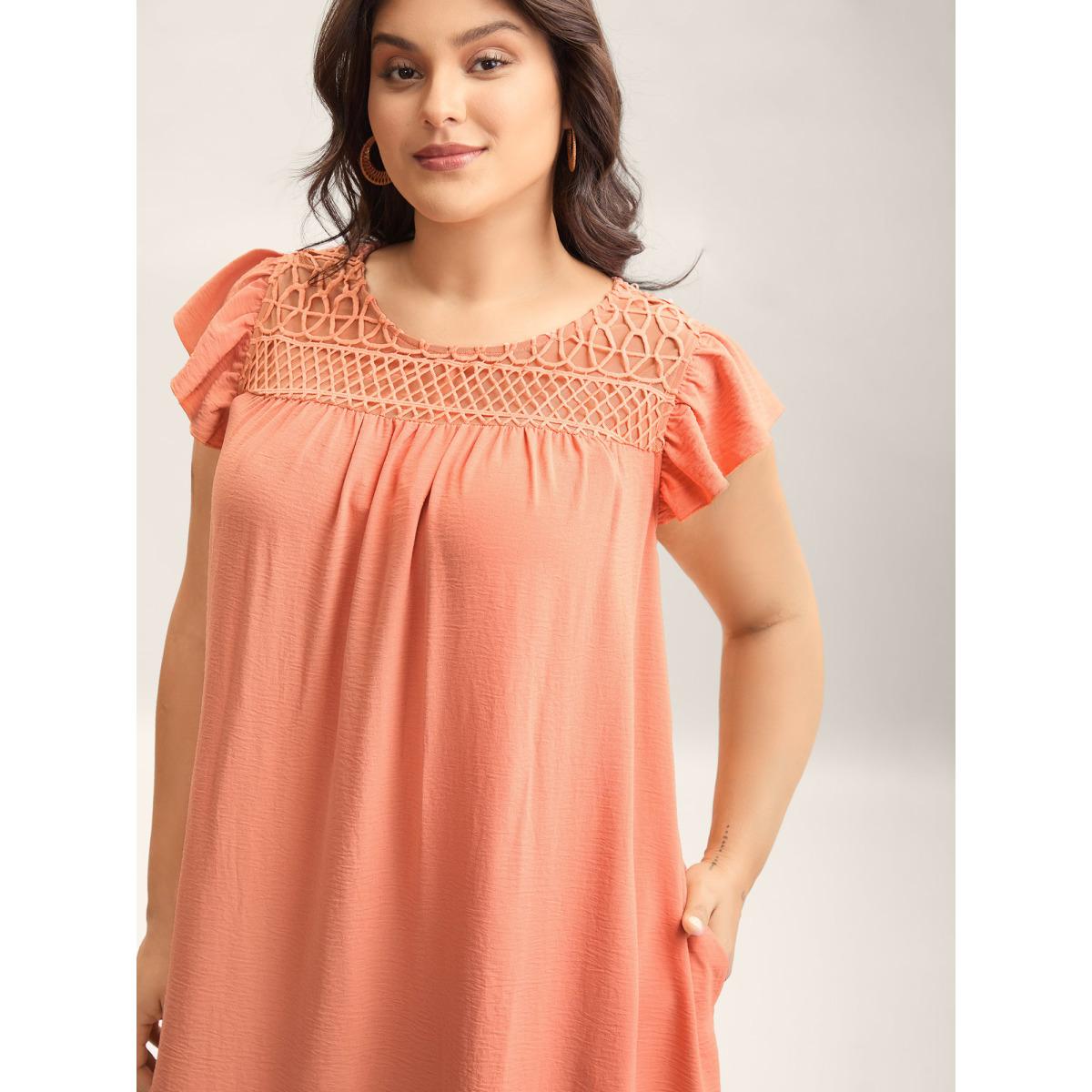 Plus Size Textured Cut-Out Neck Pockets Maxi Dress Coral Women Round Neck Cap Sleeve Curvy BloomChic 26/4X Product Image