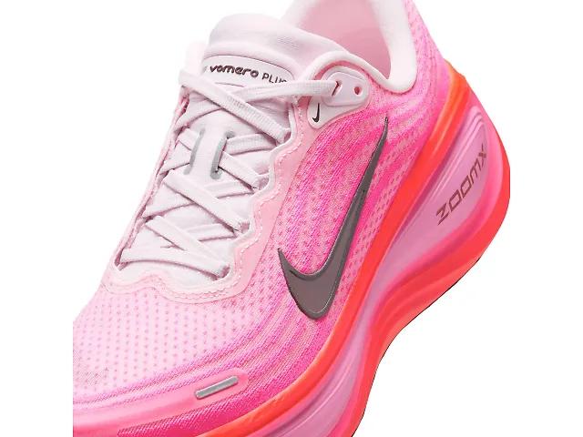 Women's | Nike Vomero Plus Product Image