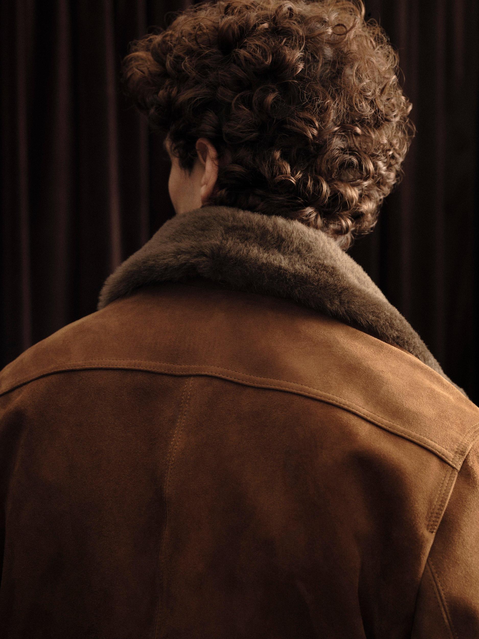 Shearling-Collar Suede Short Jacket Product Image