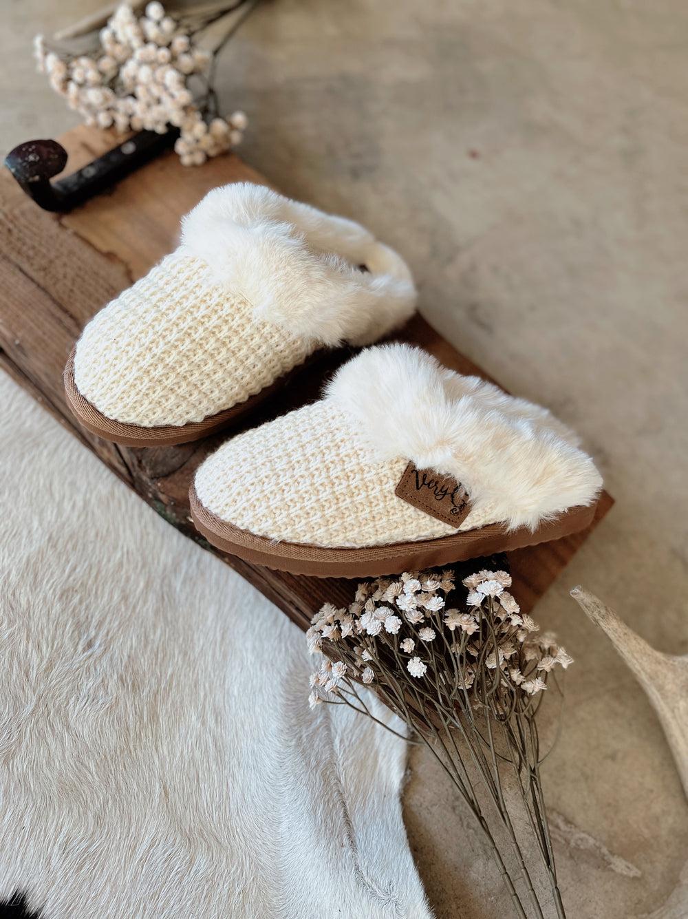 Very G Cream Sweater Knit Fuzzy Slippers* Product Image