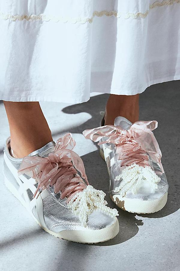 Shoelace Charms Set Womens at Urban Outfitters Product Image